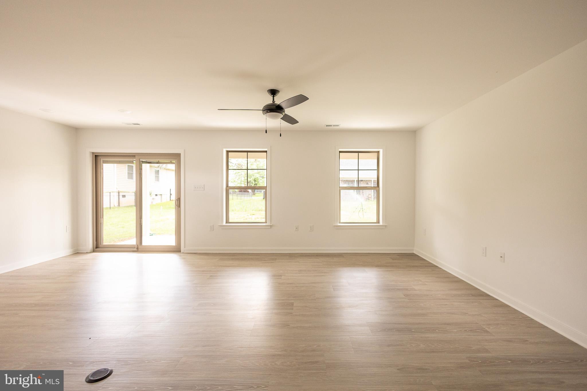 THE VILLAS AT WARM SPRINGS - Residential