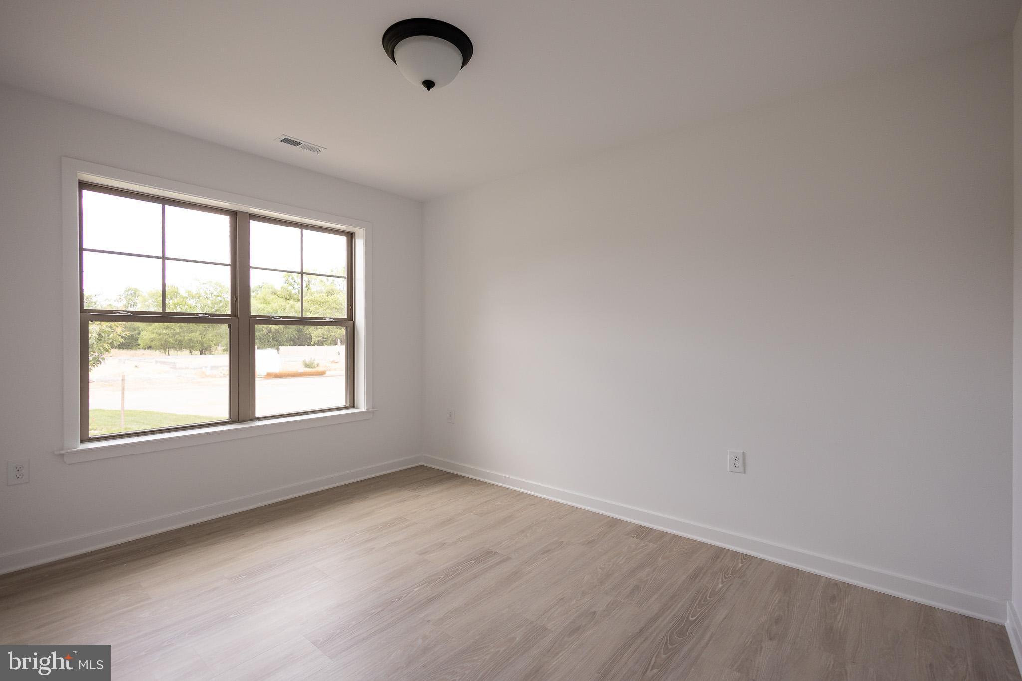 THE VILLAS AT WARM SPRINGS - Residential