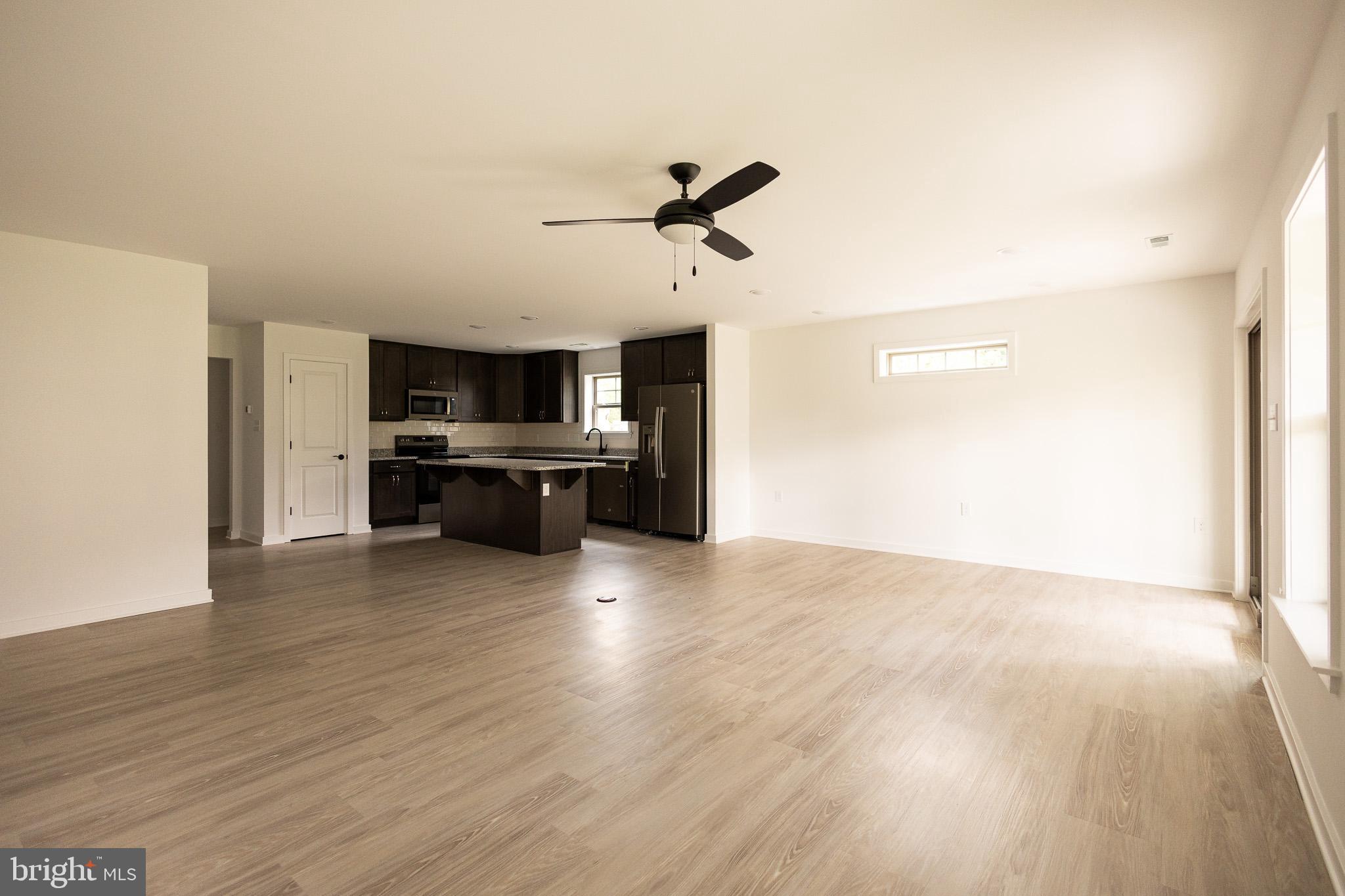 THE VILLAS AT WARM SPRINGS - Residential