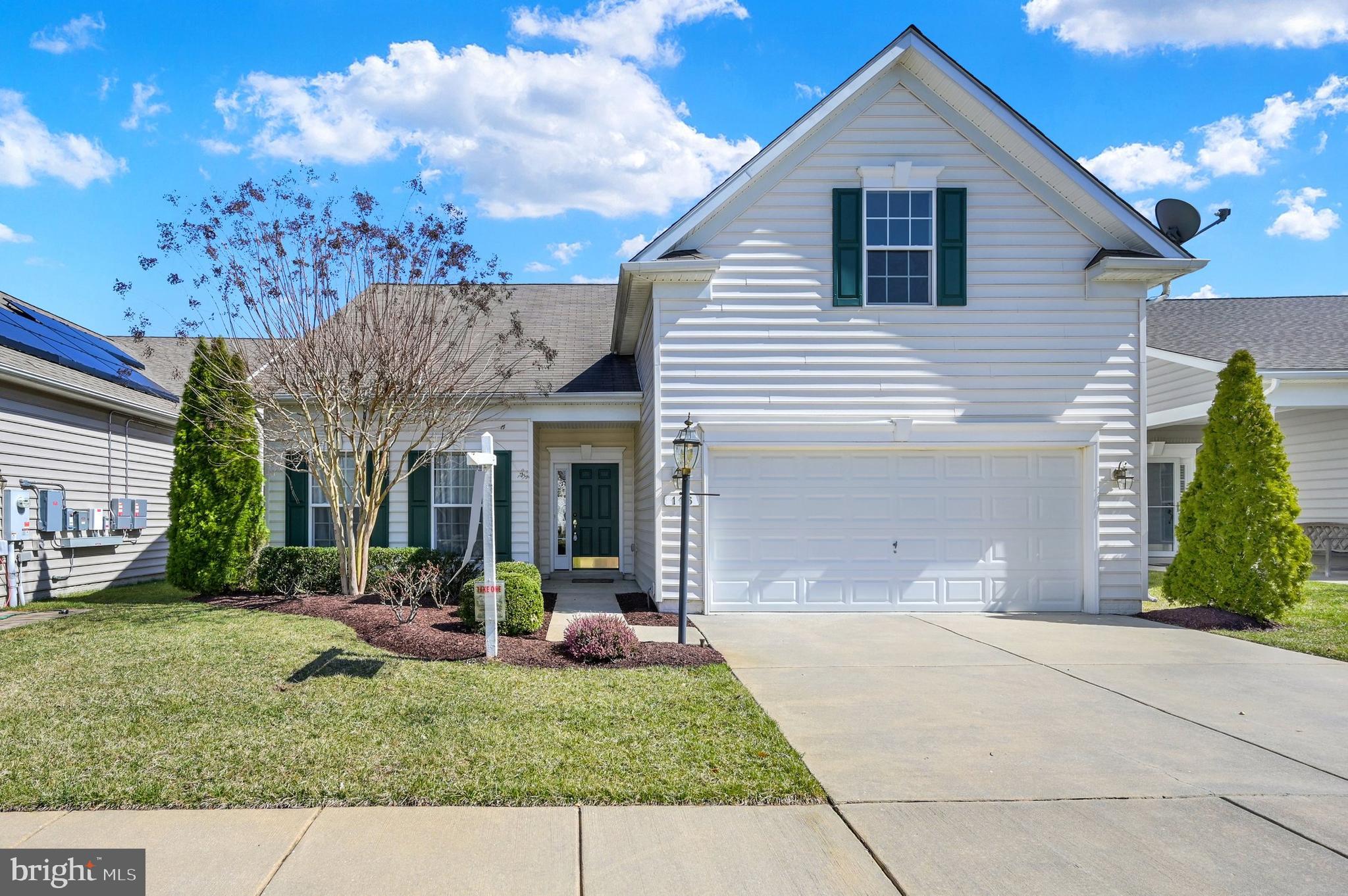 SYMPHONY VILLAGE AT CENTREVILLE - Residential