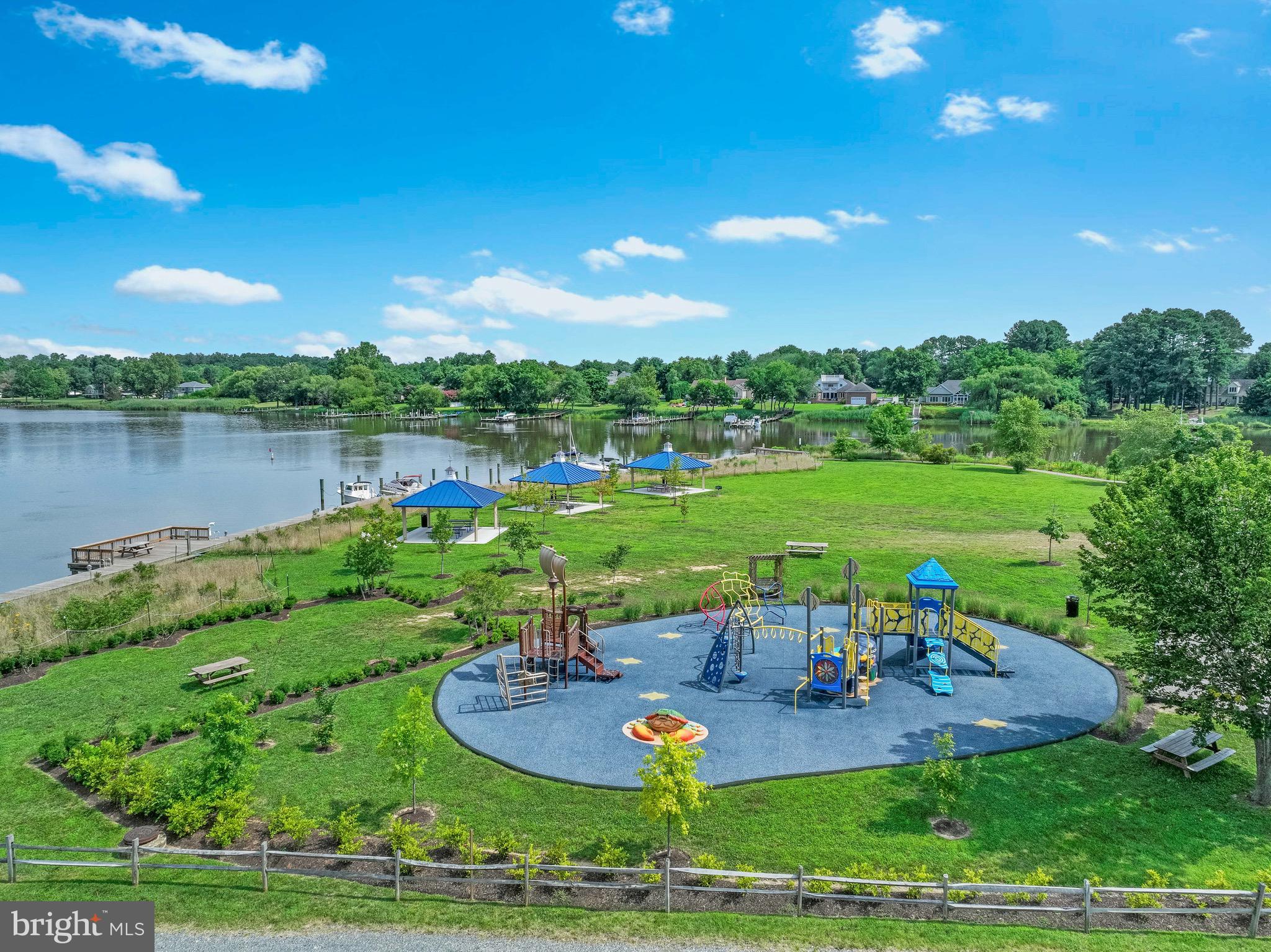 SYMPHONY VILLAGE AT CENTREVILLE - Residential