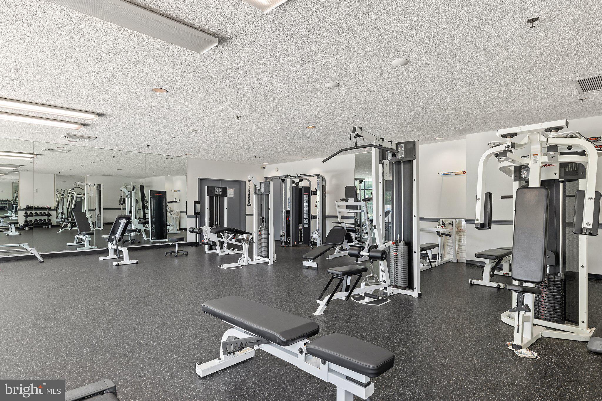 HIGHPOINTE - Residential