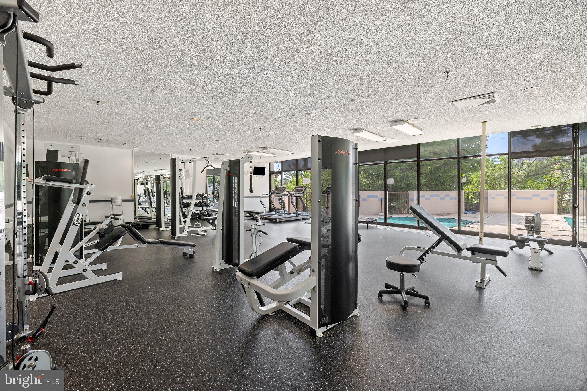 HIGHPOINTE - Residential