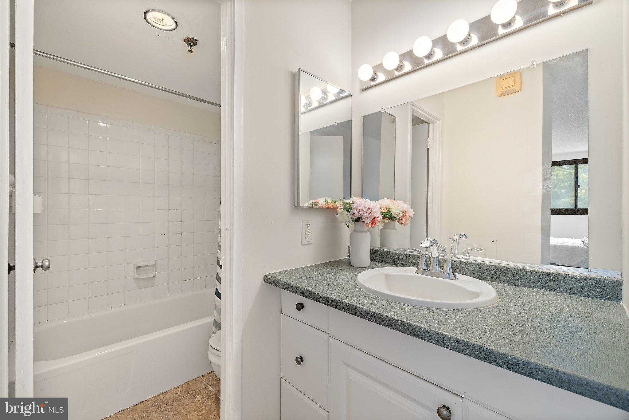 HIGHPOINTE - Residential