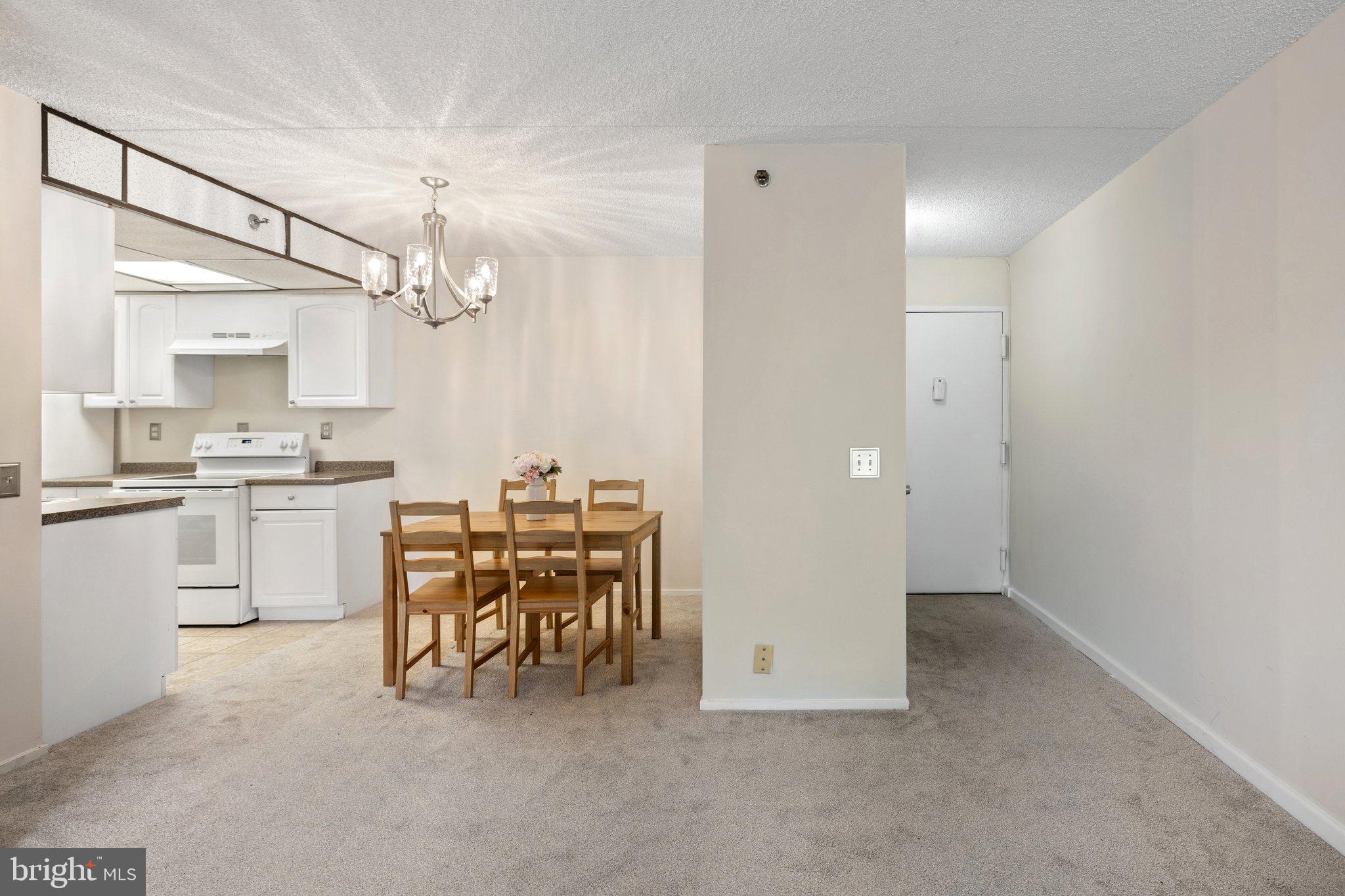 HIGHPOINTE - Residential