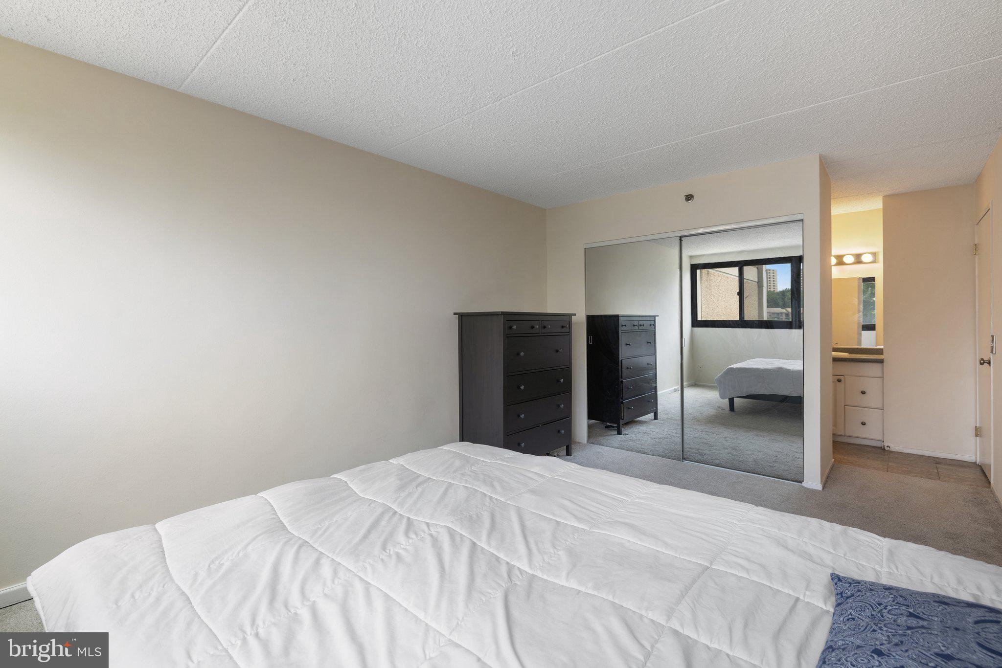 HIGHPOINTE - Residential