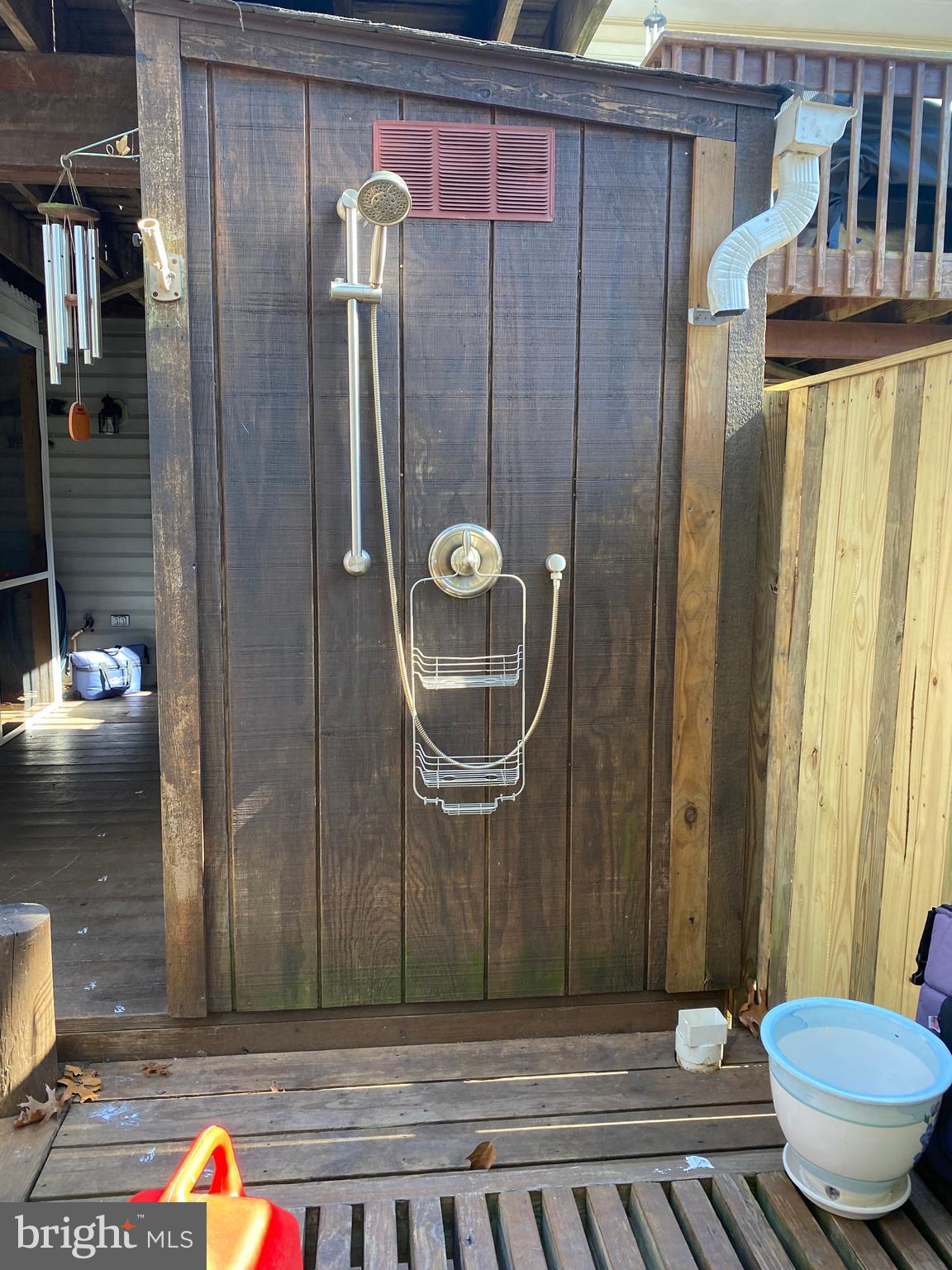 CHESTNUT HILL COVE - Residential