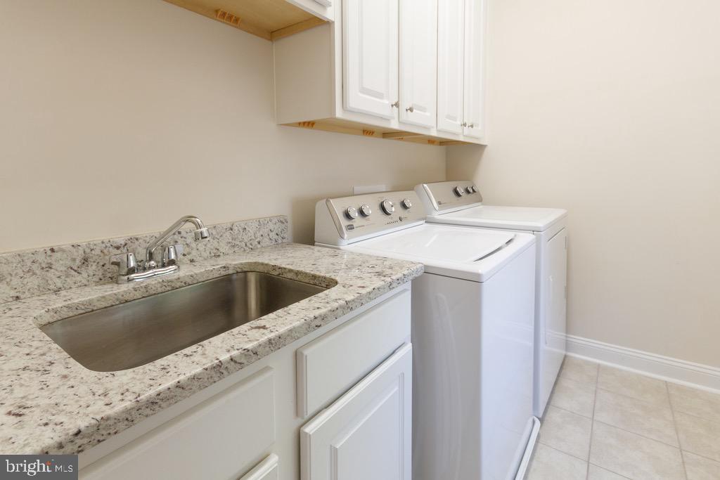 DOWNTOWN FREDERICKSBURG - Residential