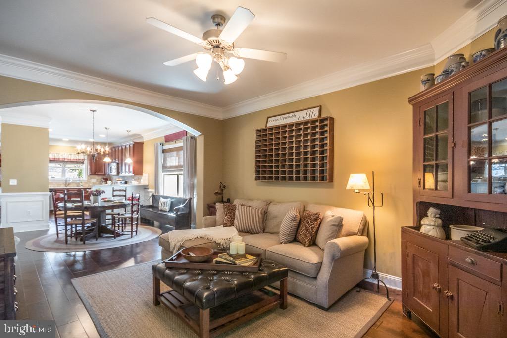 DOWNTOWN FREDERICKSBURG - Residential