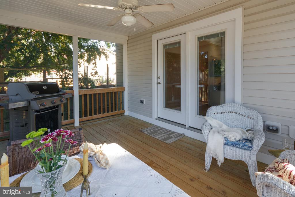 DOWNTOWN FREDERICKSBURG - Residential