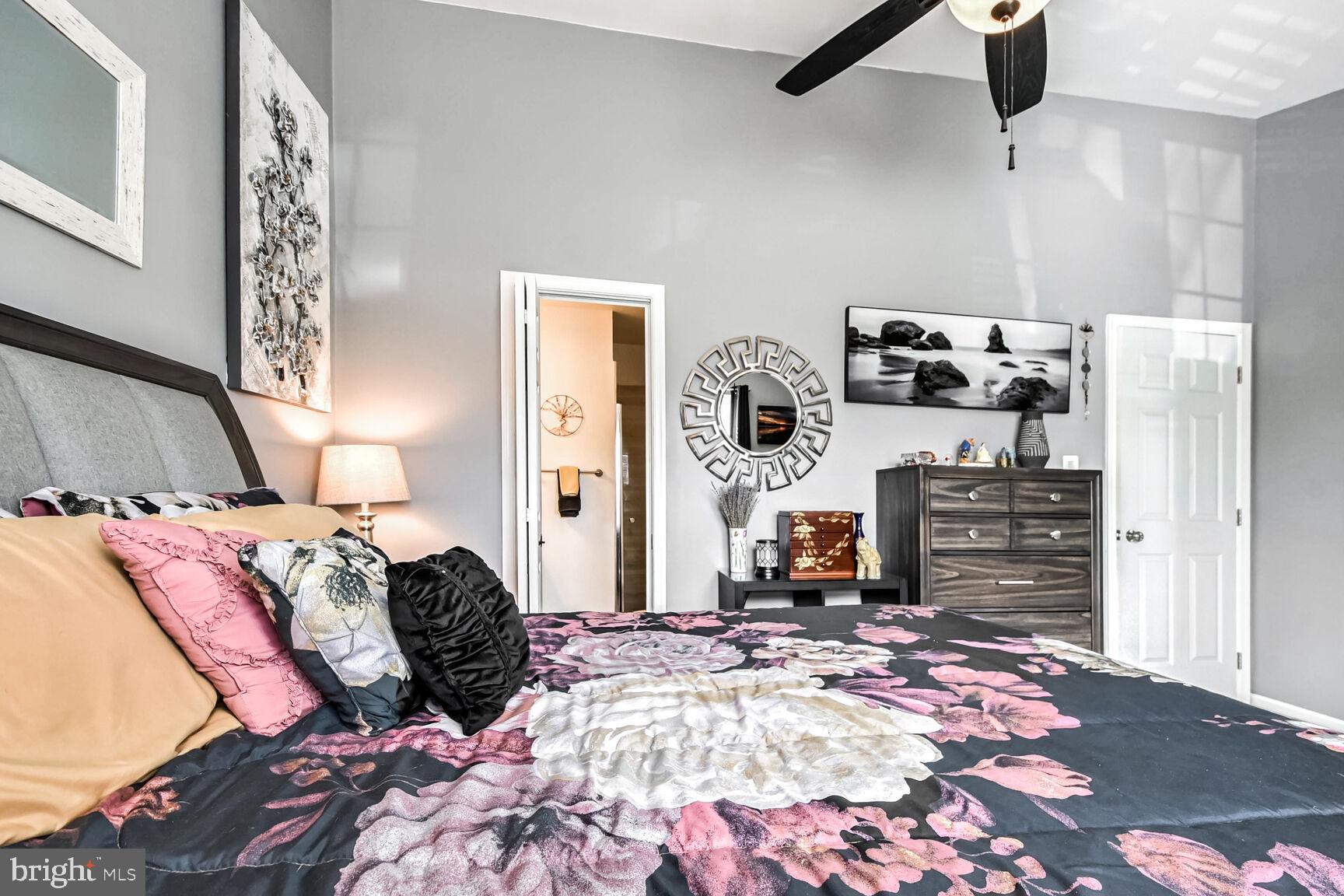 PROVIDENCE VILLAGE - Residential