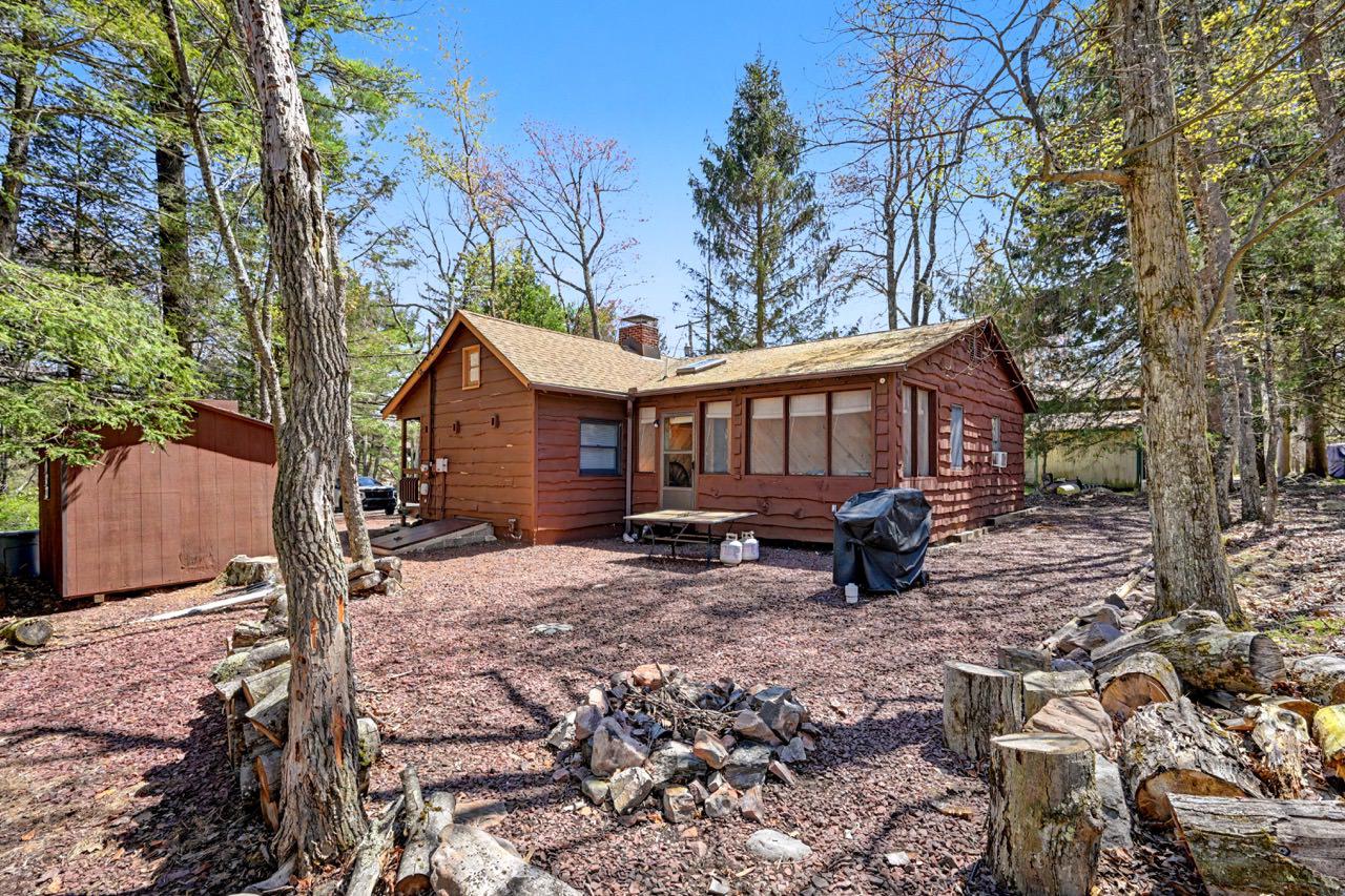 SPLIT ROCK - Residential