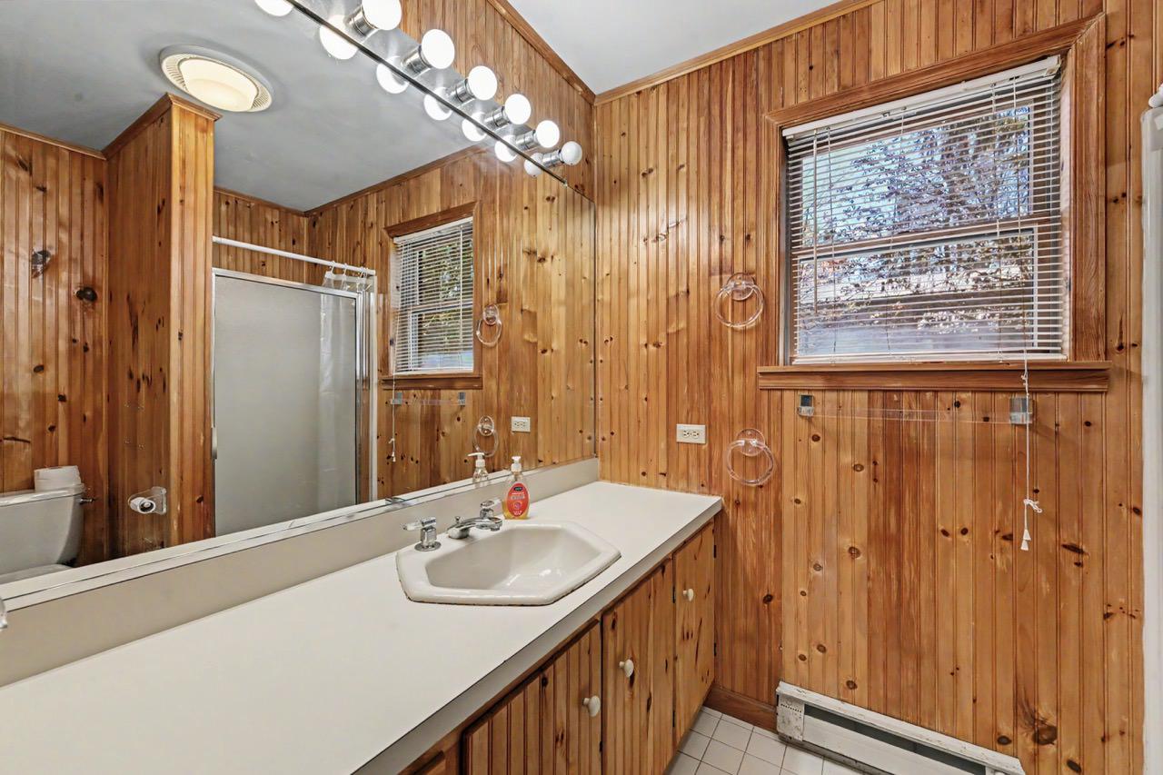 SPLIT ROCK - Residential