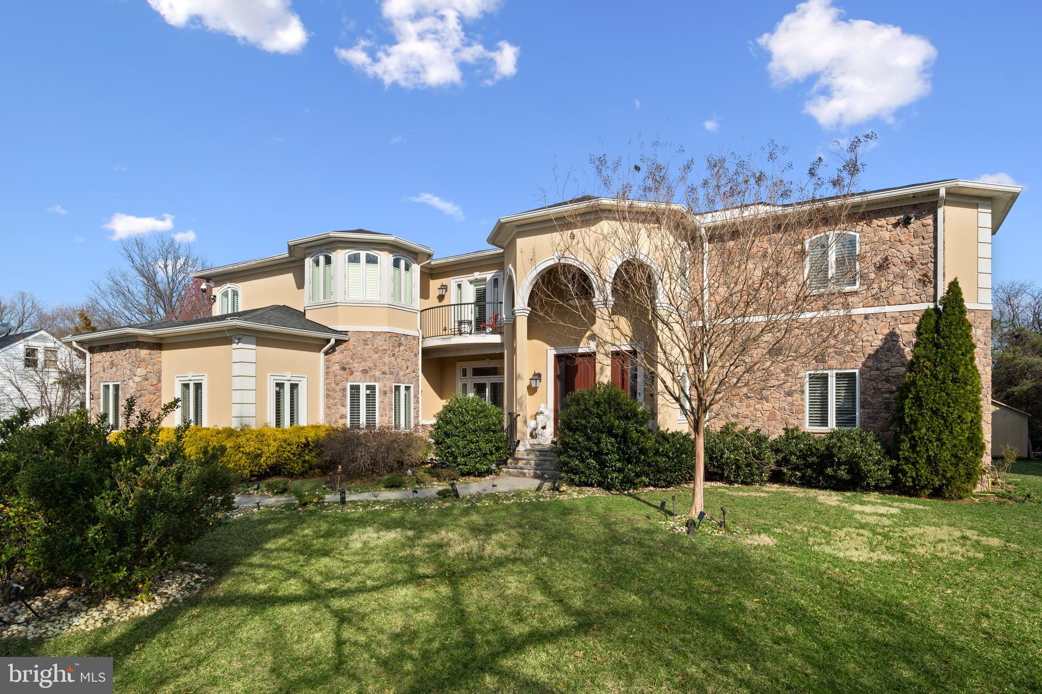 Welcome to the stunning, renovated home featuring an impressive 11 bedrooms and 8 luxurious full bathrooms, ideal for multigenerational living, investment opportunities, or hosting guests. Every bathroom has been luxuriously updated, and the kitchen and living room have been transformed into elegant, modern spaces. The fully finished basement offers additional living or entertainment areas.
Recent upgrades include a new HVAC system and water heater, ensuring comfort and efficiency year-round. Situated conveniently in Alexandria's sought-after West End, this home provides easy access to I-395, making commutes to Washington, D.C., and Arlington effortless. Explore nearby shopping at Plaza at Landmark and enjoy diverse culinary experiences at local restaurants, and more.
The home is owner-occupied and available for scheduled showings on Monday, Tuesday, Wednesday, and Sunday from 10 AM to 7 PM. Sellers request a 60-day rent-back. Don't miss the opportunity to make it home!