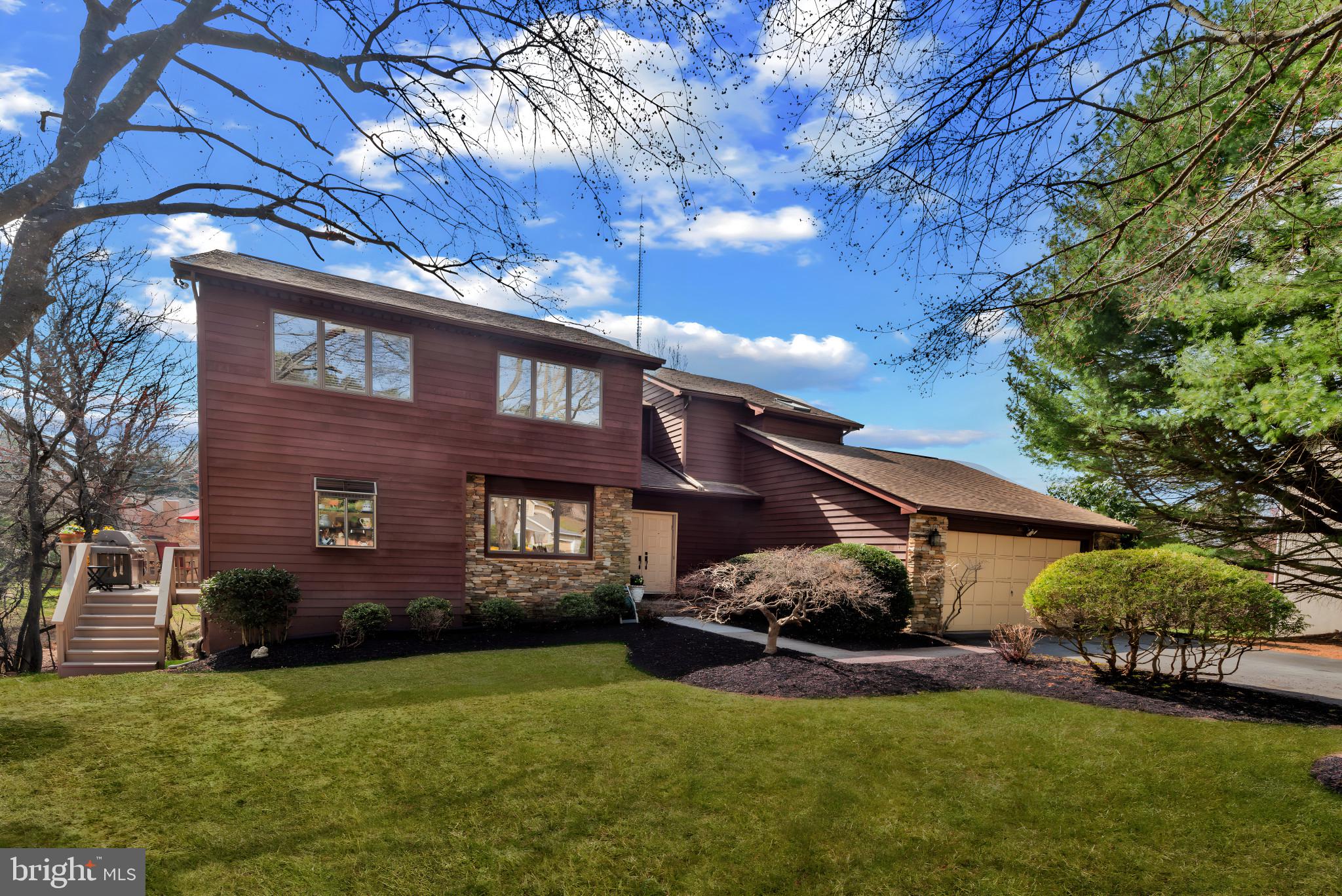 3721 GREENWAY LANE