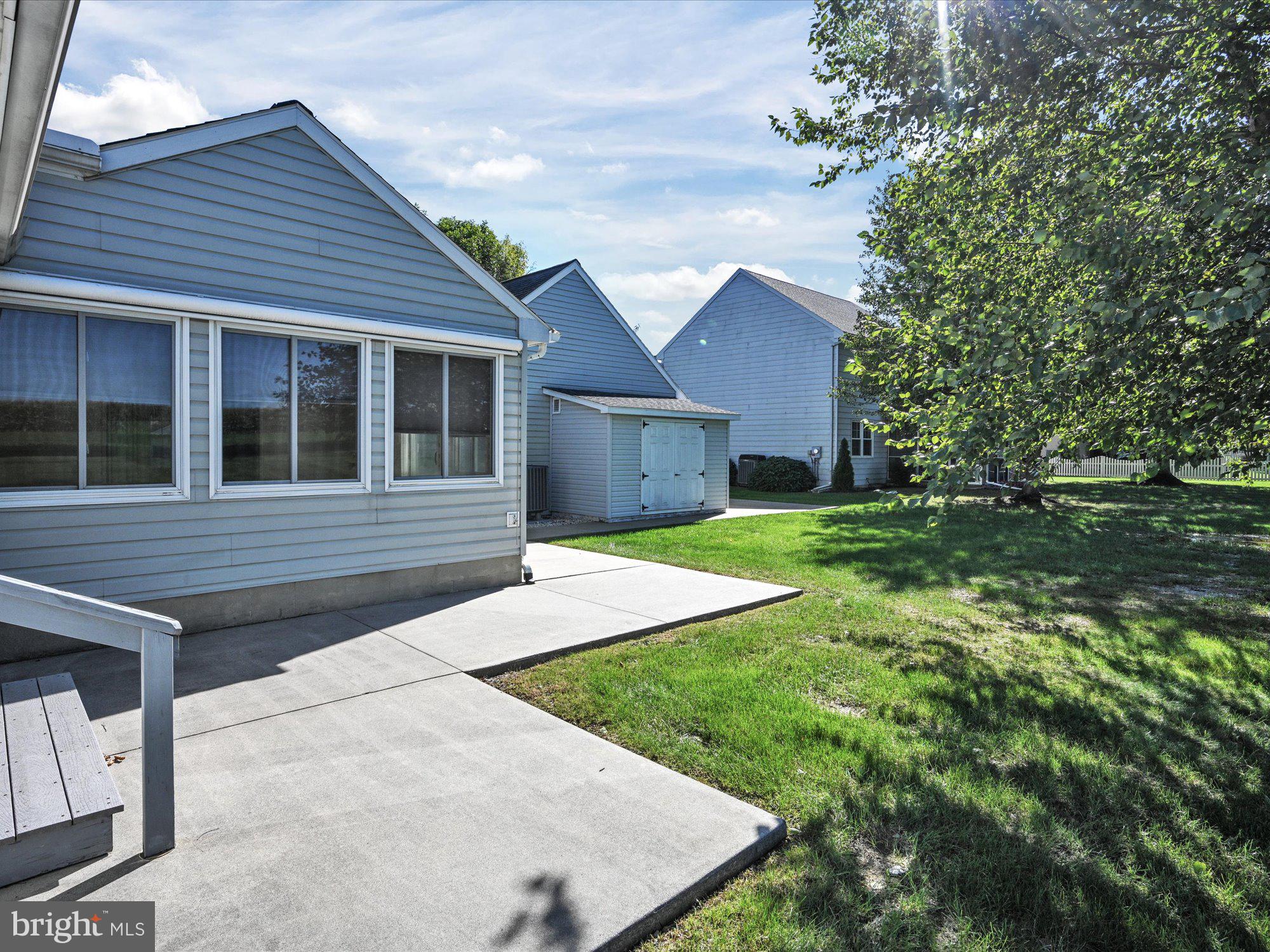 ASHLEA - Residential