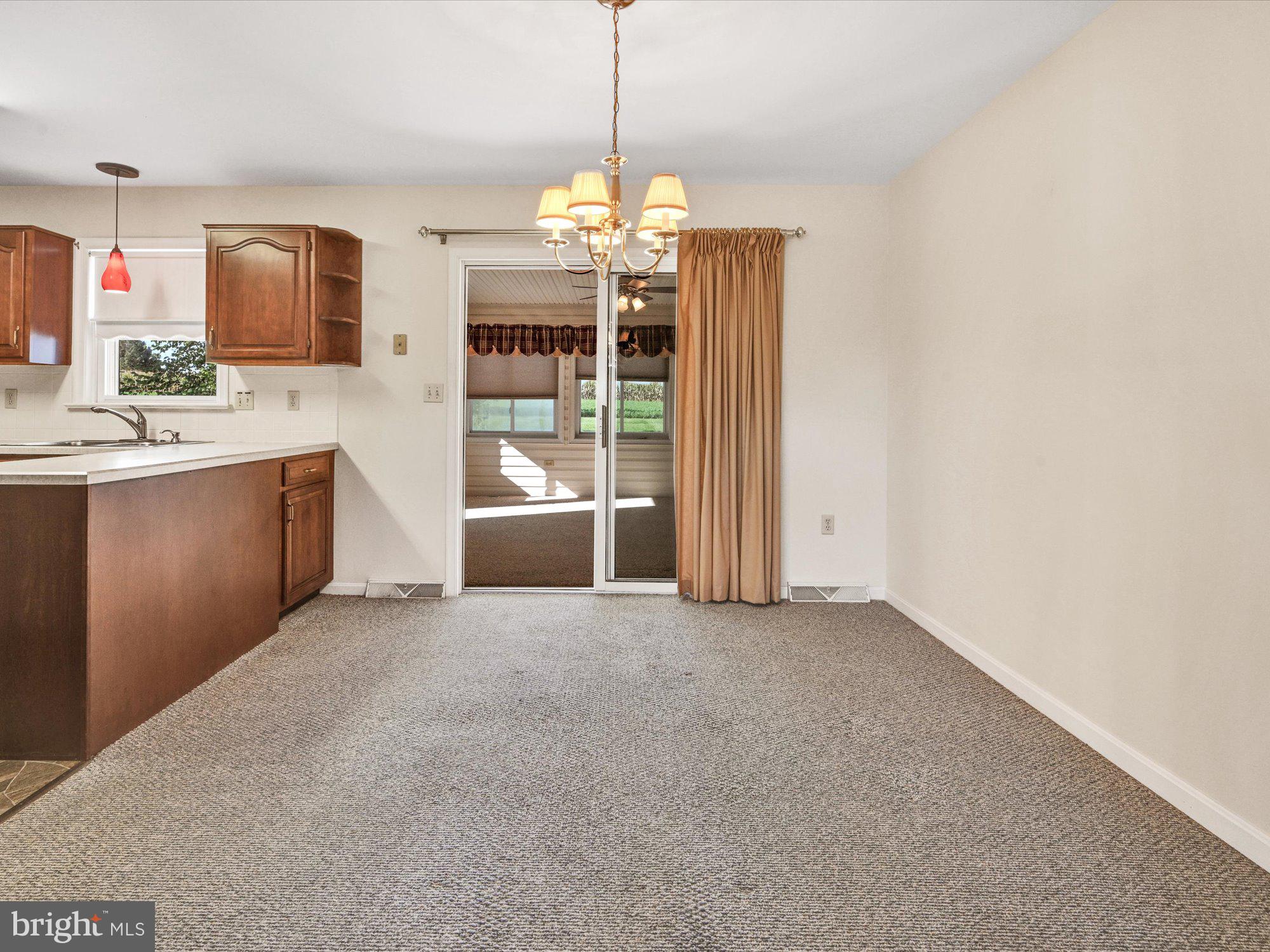 ASHLEA - Residential