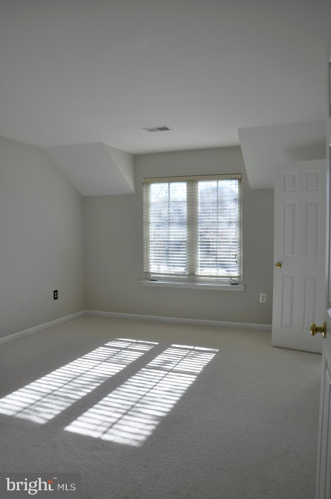 HUNTFIELD - Residential