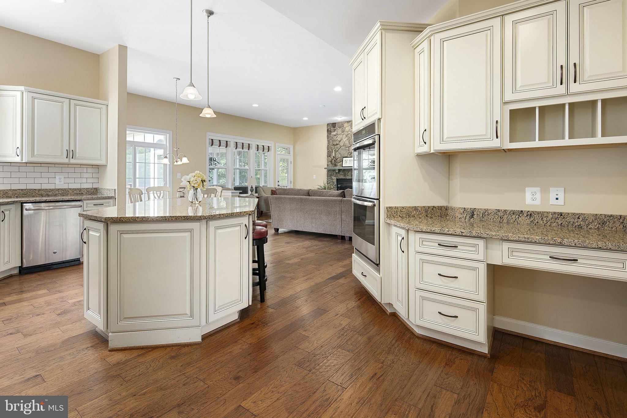 BROOKSIDE - Residential