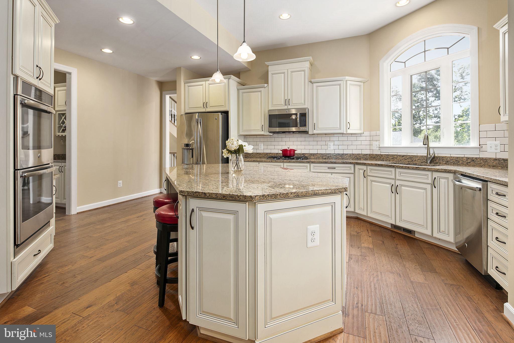 BROOKSIDE - Residential