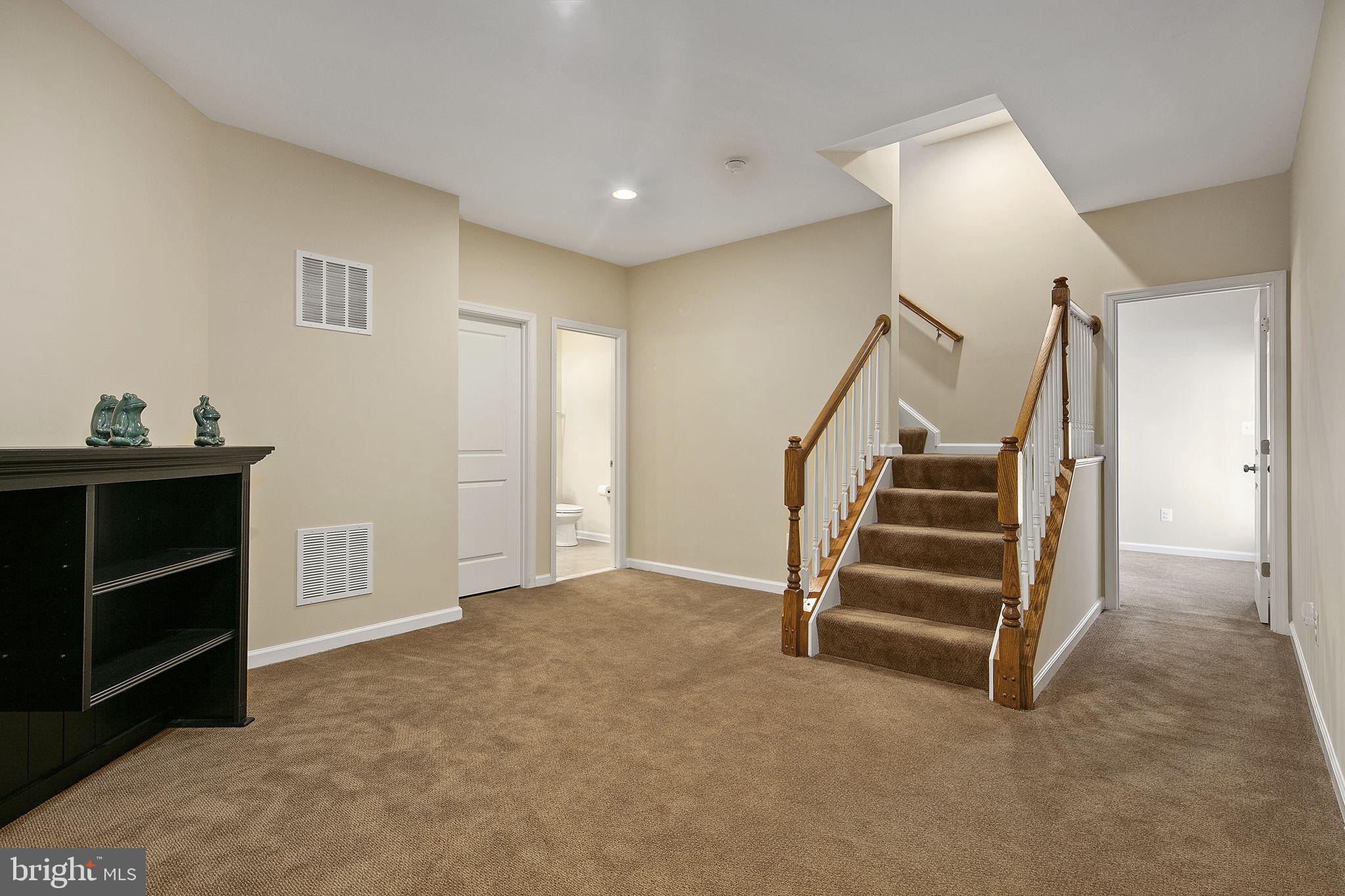 BROOKSIDE - Residential