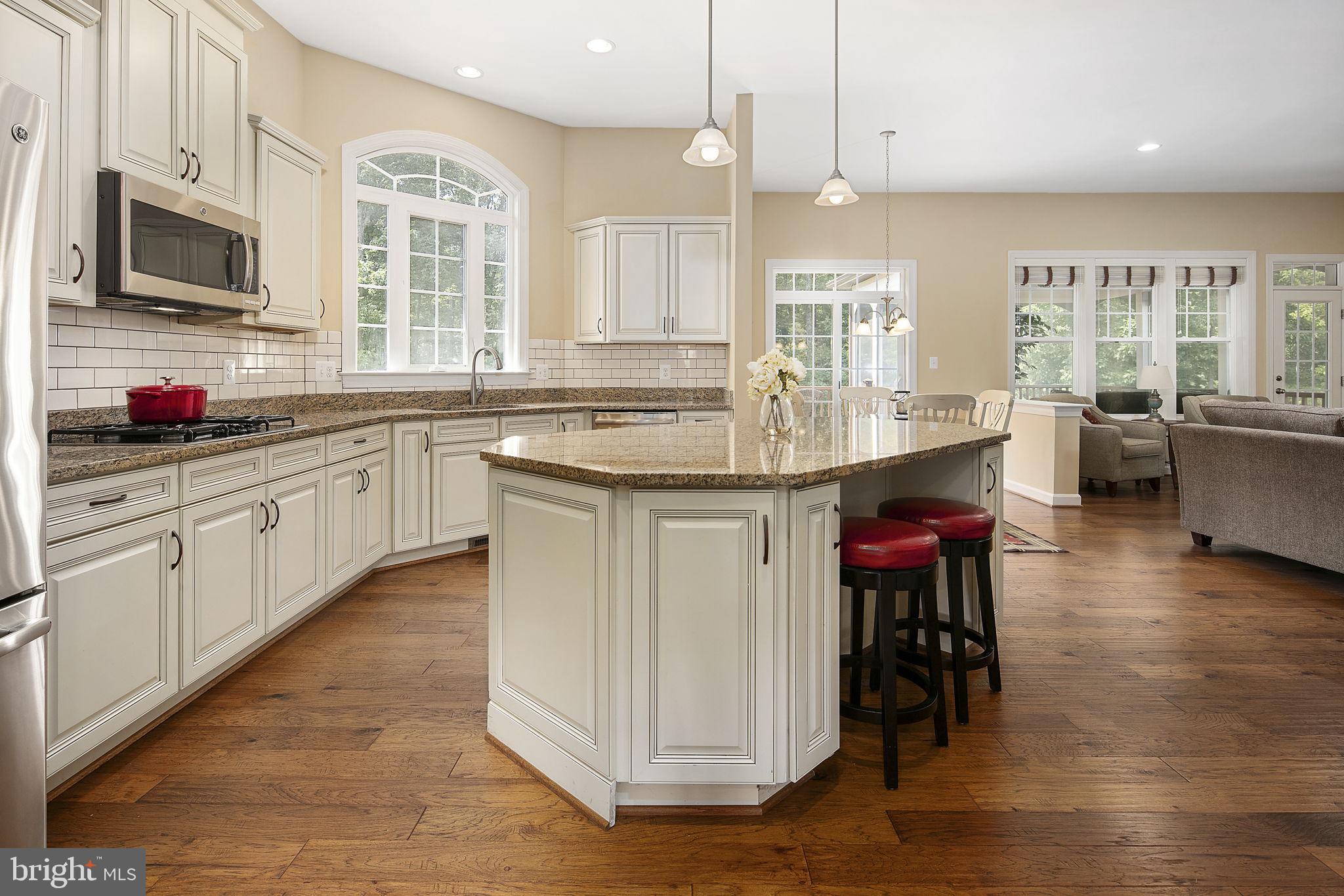 BROOKSIDE - Residential