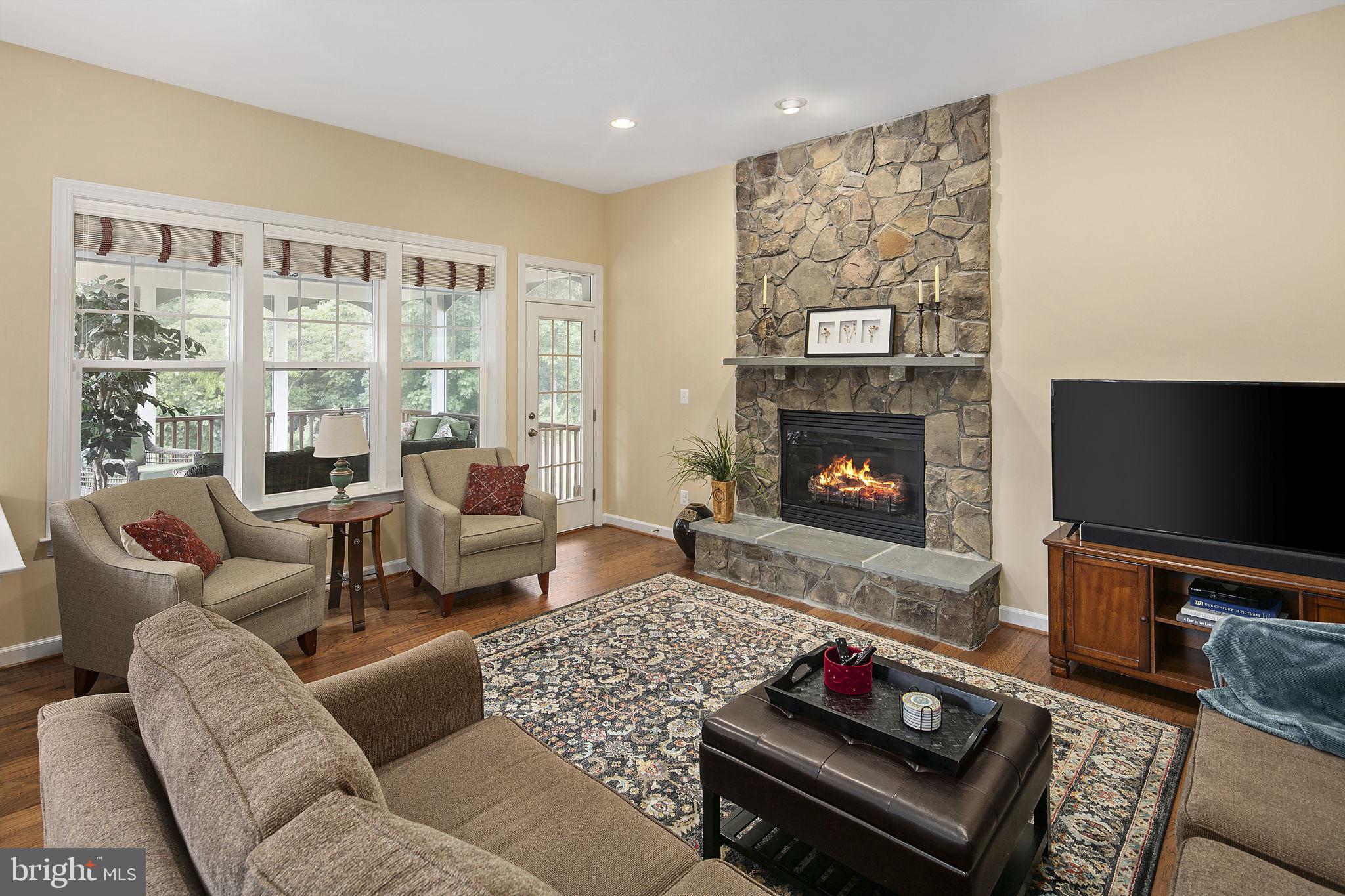 BROOKSIDE - Residential