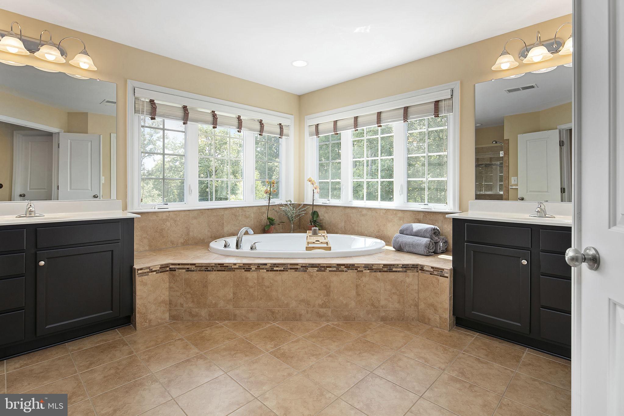 BROOKSIDE - Residential