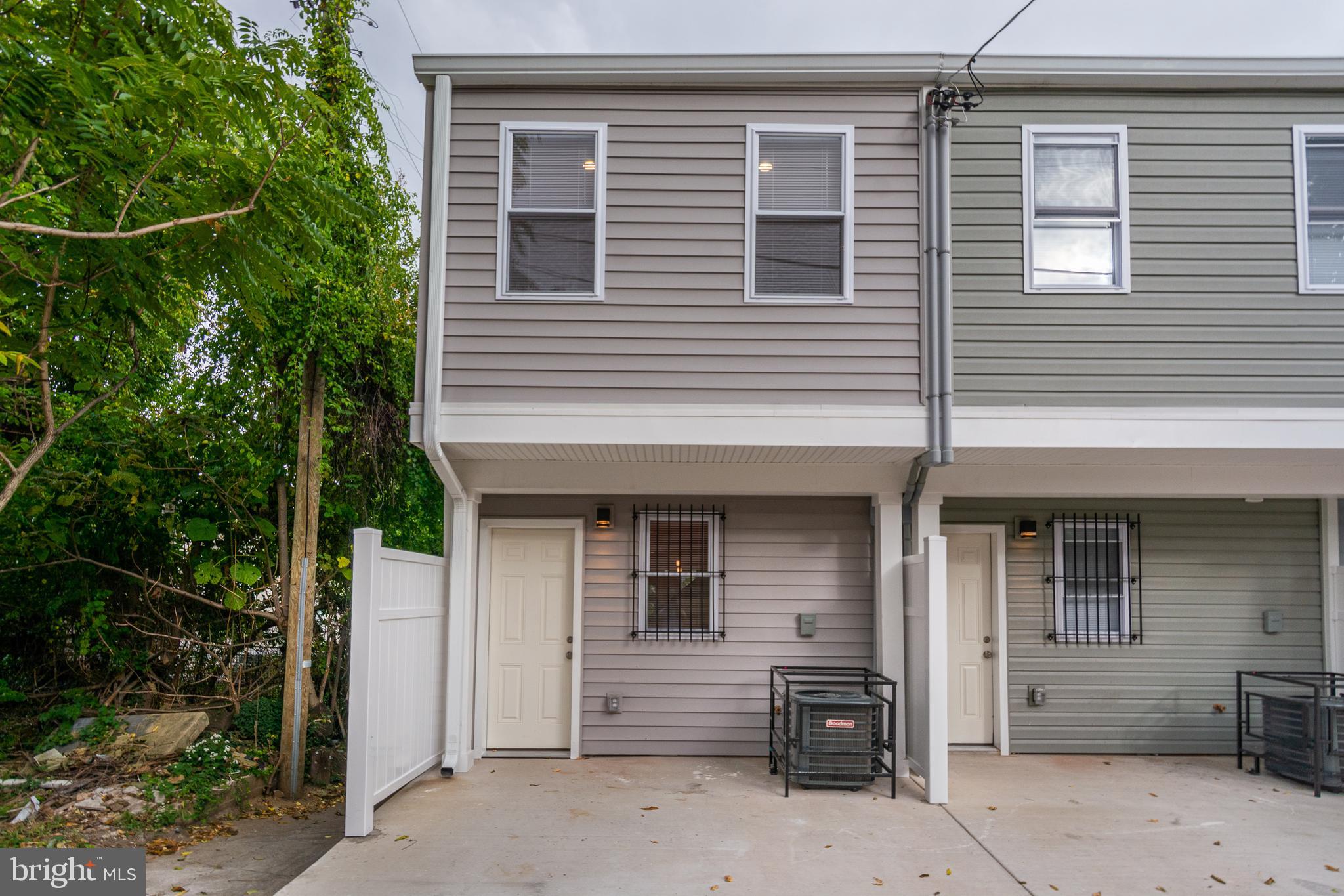 HARWOOD - Residential