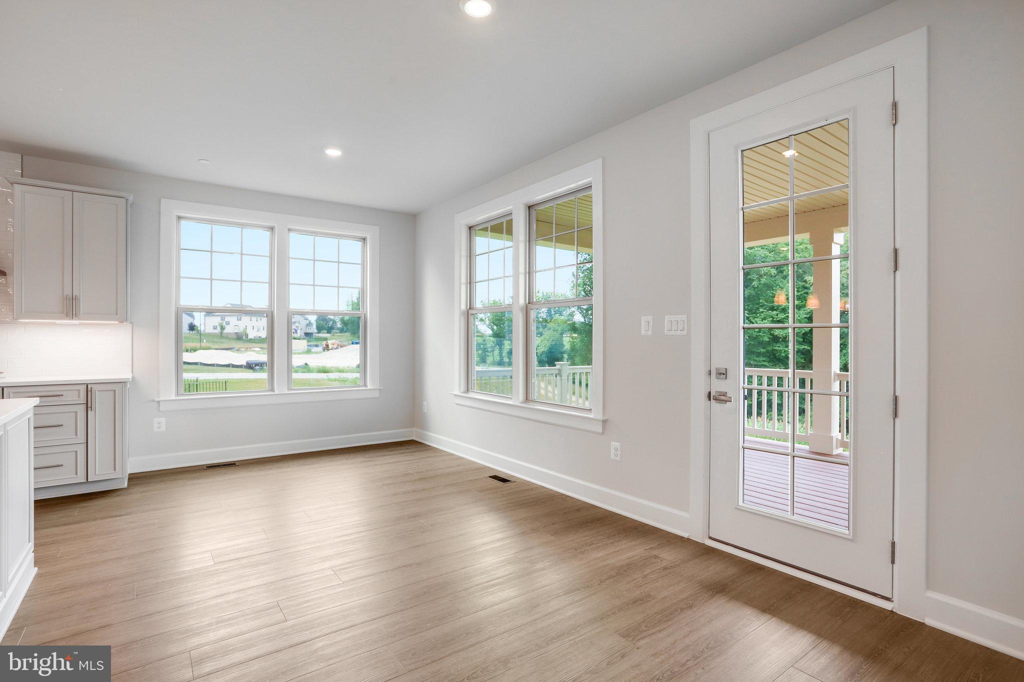 LAKE LINGANORE OAKDALE - Residential