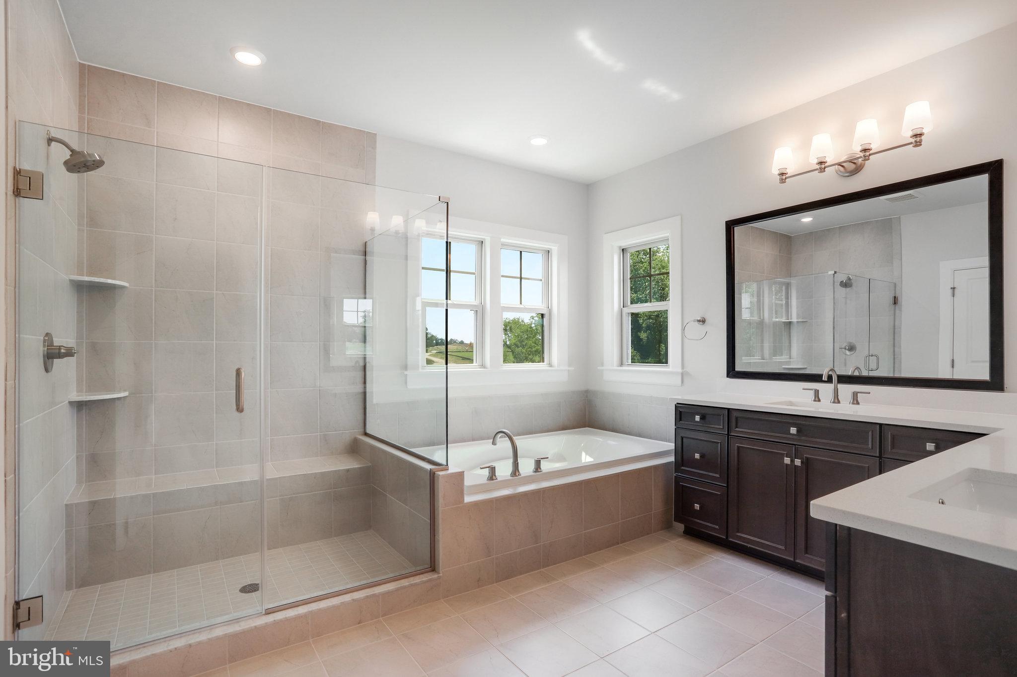 LAKE LINGANORE OAKDALE - Residential