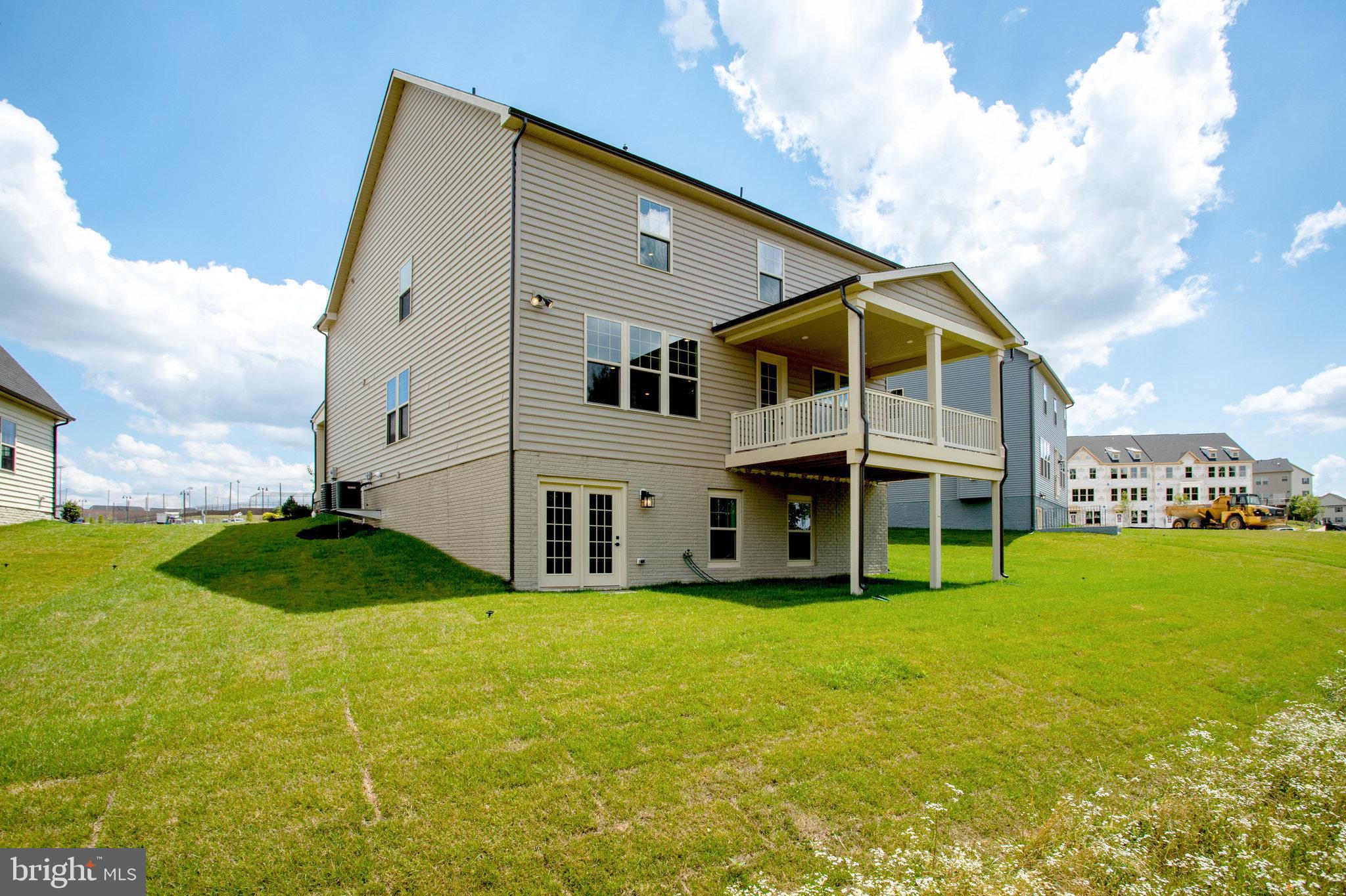 LAKE LINGANORE OAKDALE - Residential