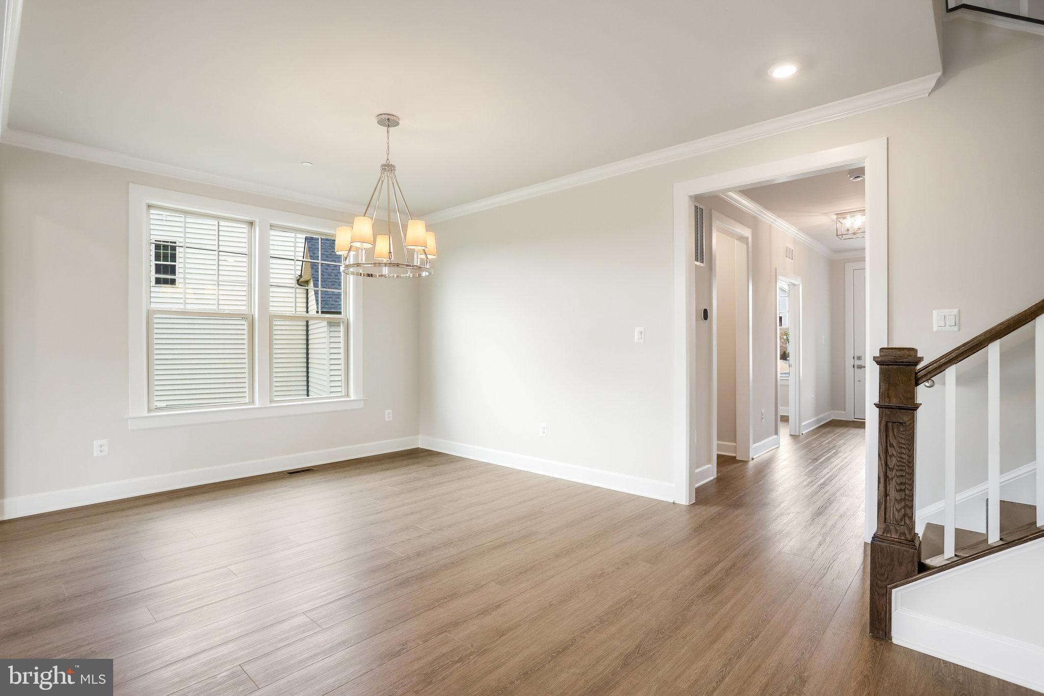 LAKE LINGANORE OAKDALE - Residential