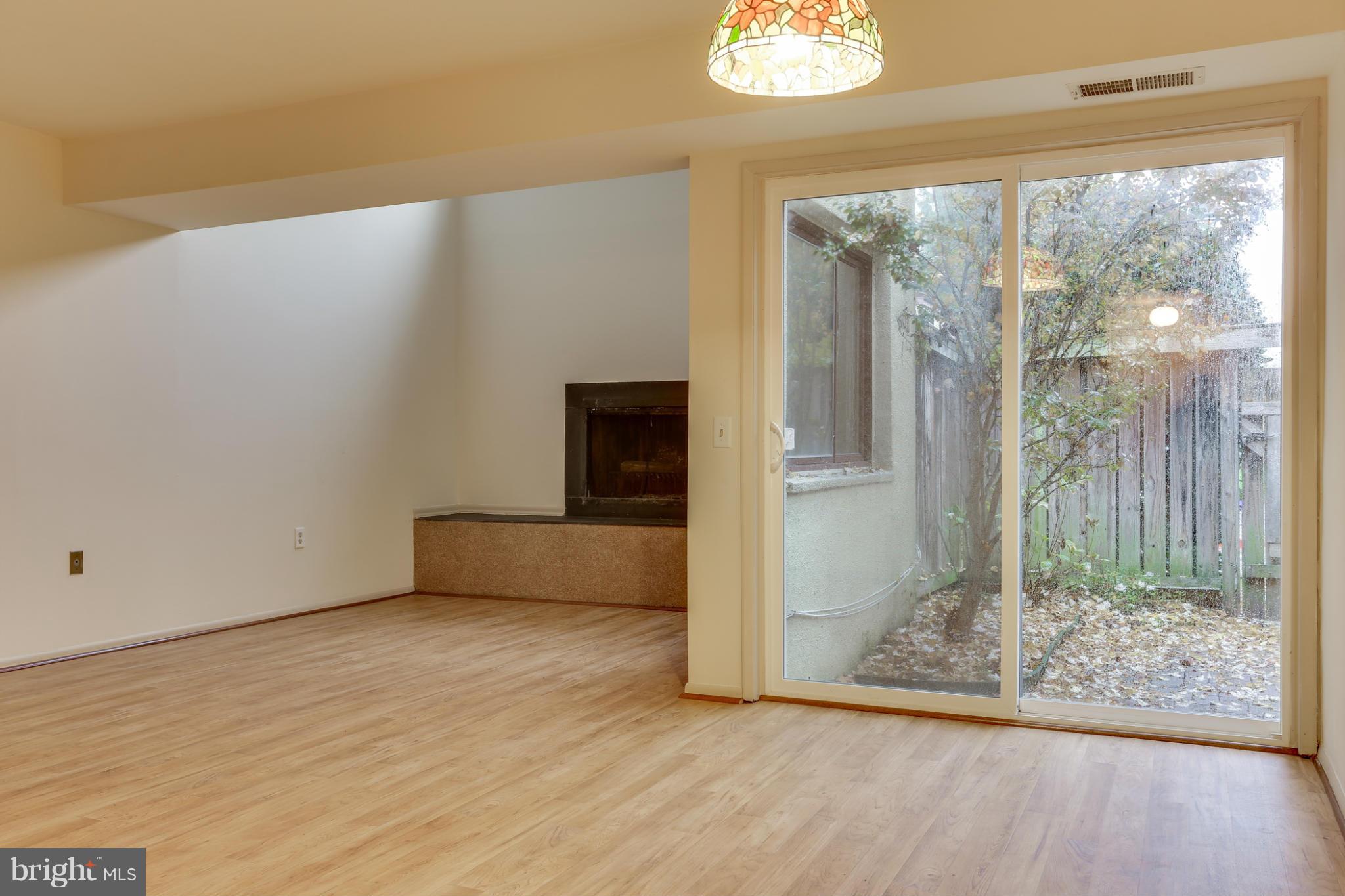 SIERRA VILLAS - Residential