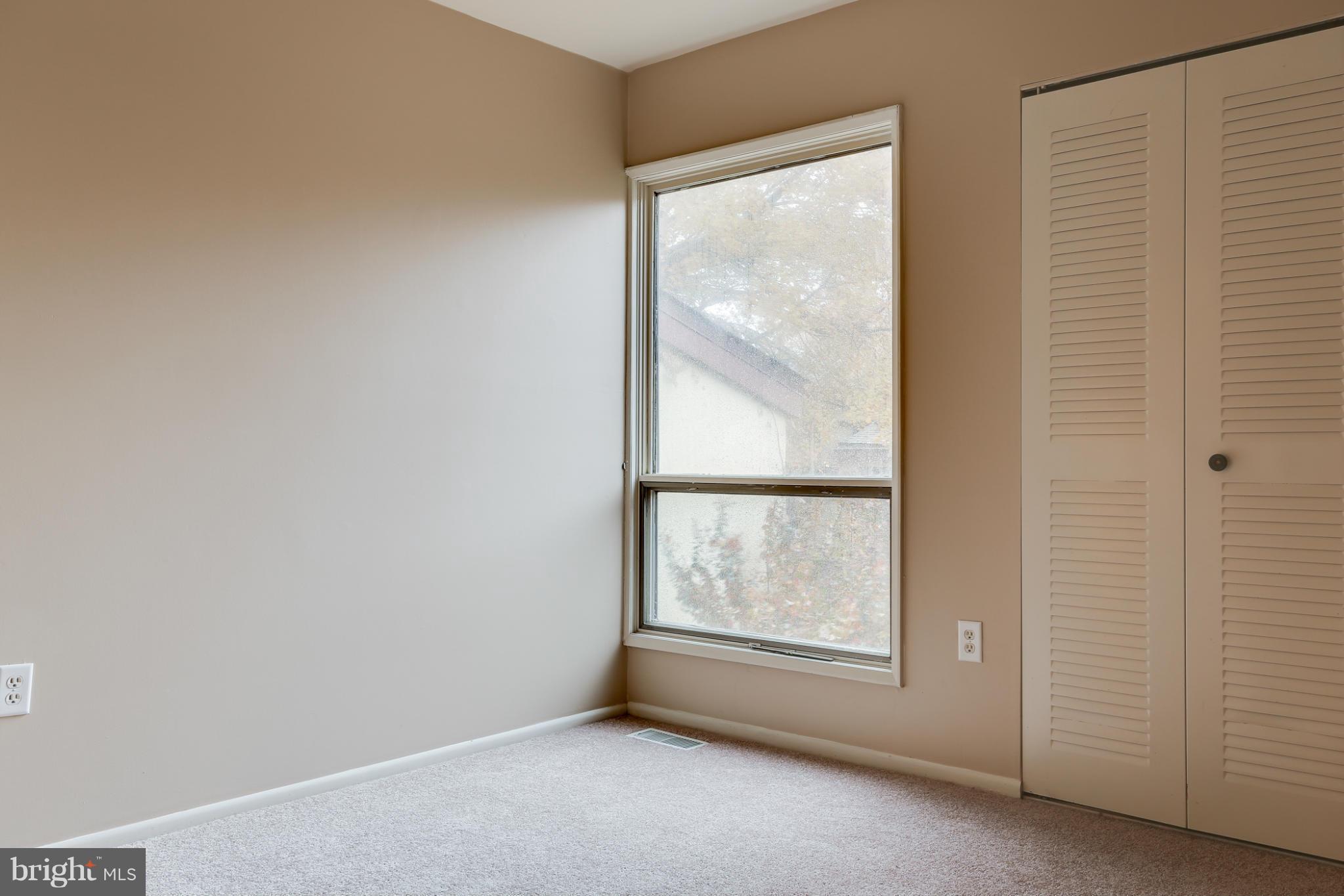 SIERRA VILLAS - Residential