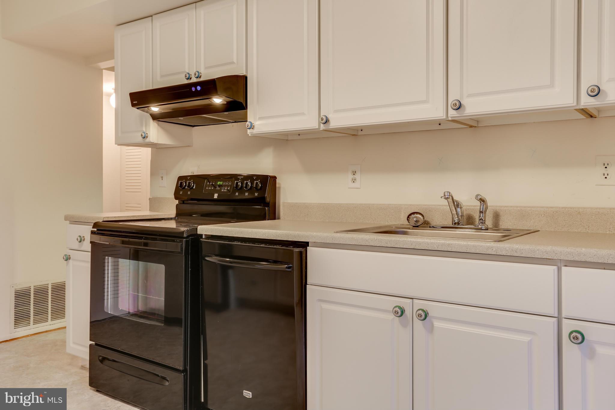 SIERRA VILLAS - Residential