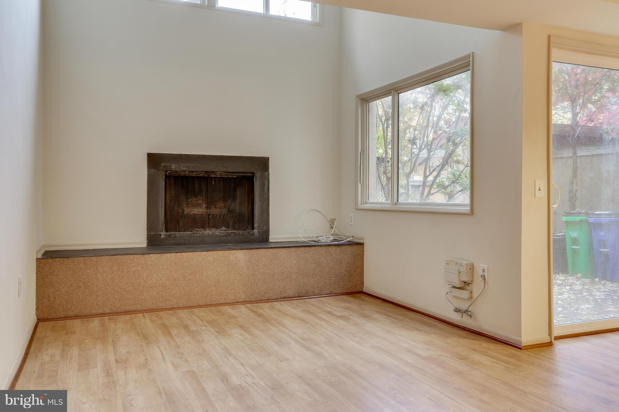 SIERRA VILLAS - Residential