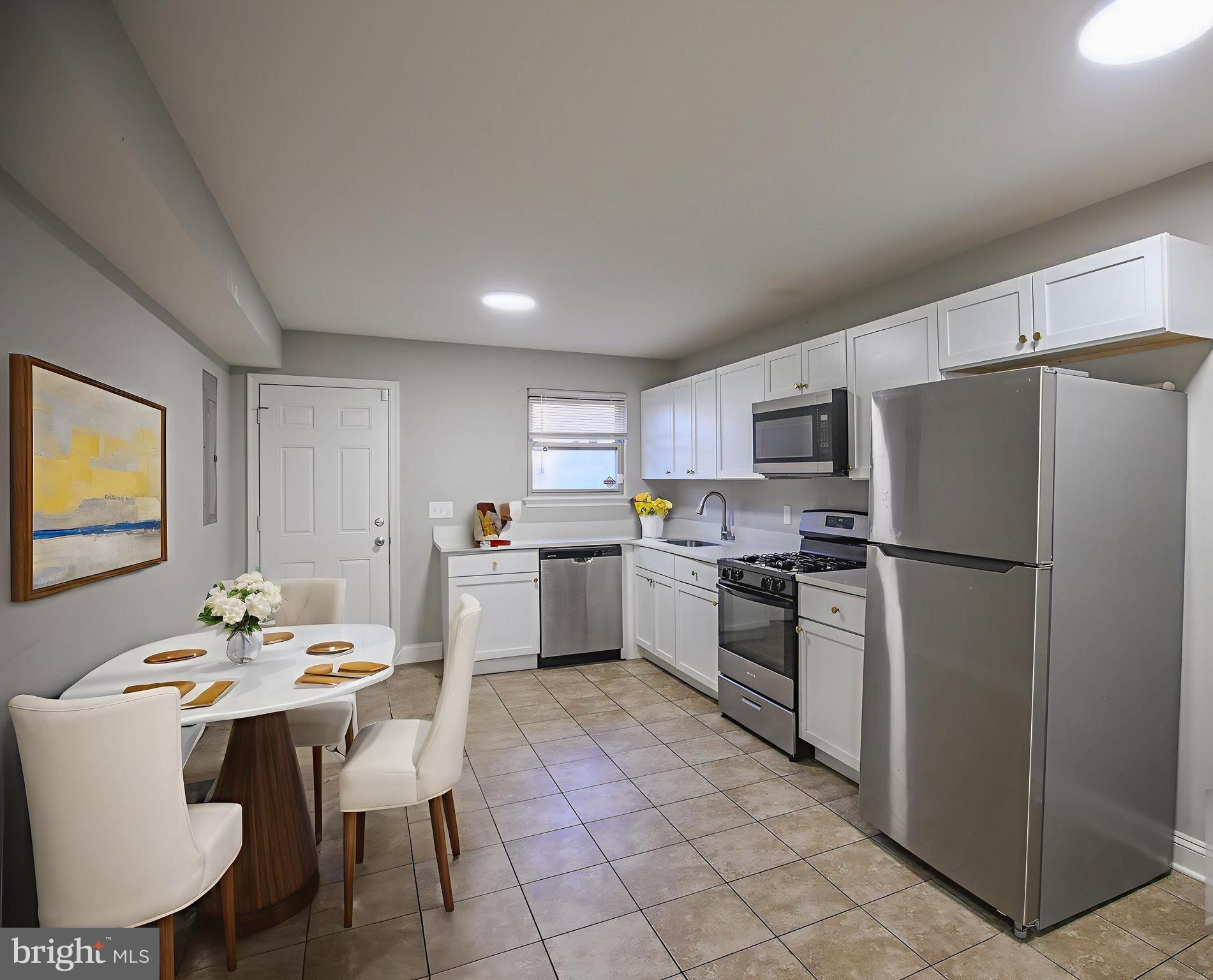 MCELDERRY PARK - Residential Lease