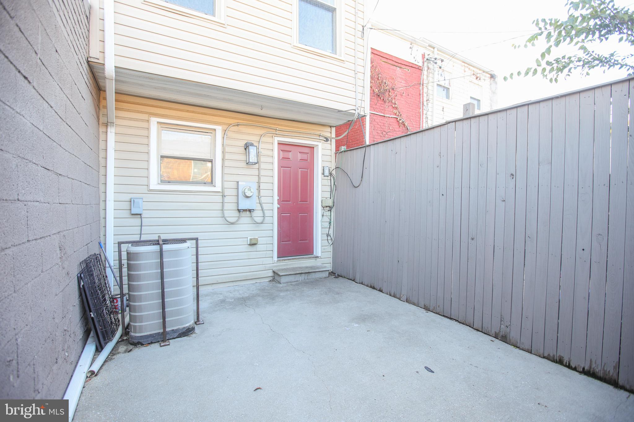 MCELDERRY PARK - Residential Lease