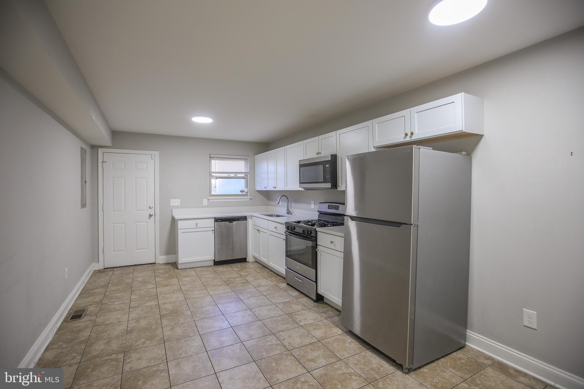 MCELDERRY PARK - Residential Lease