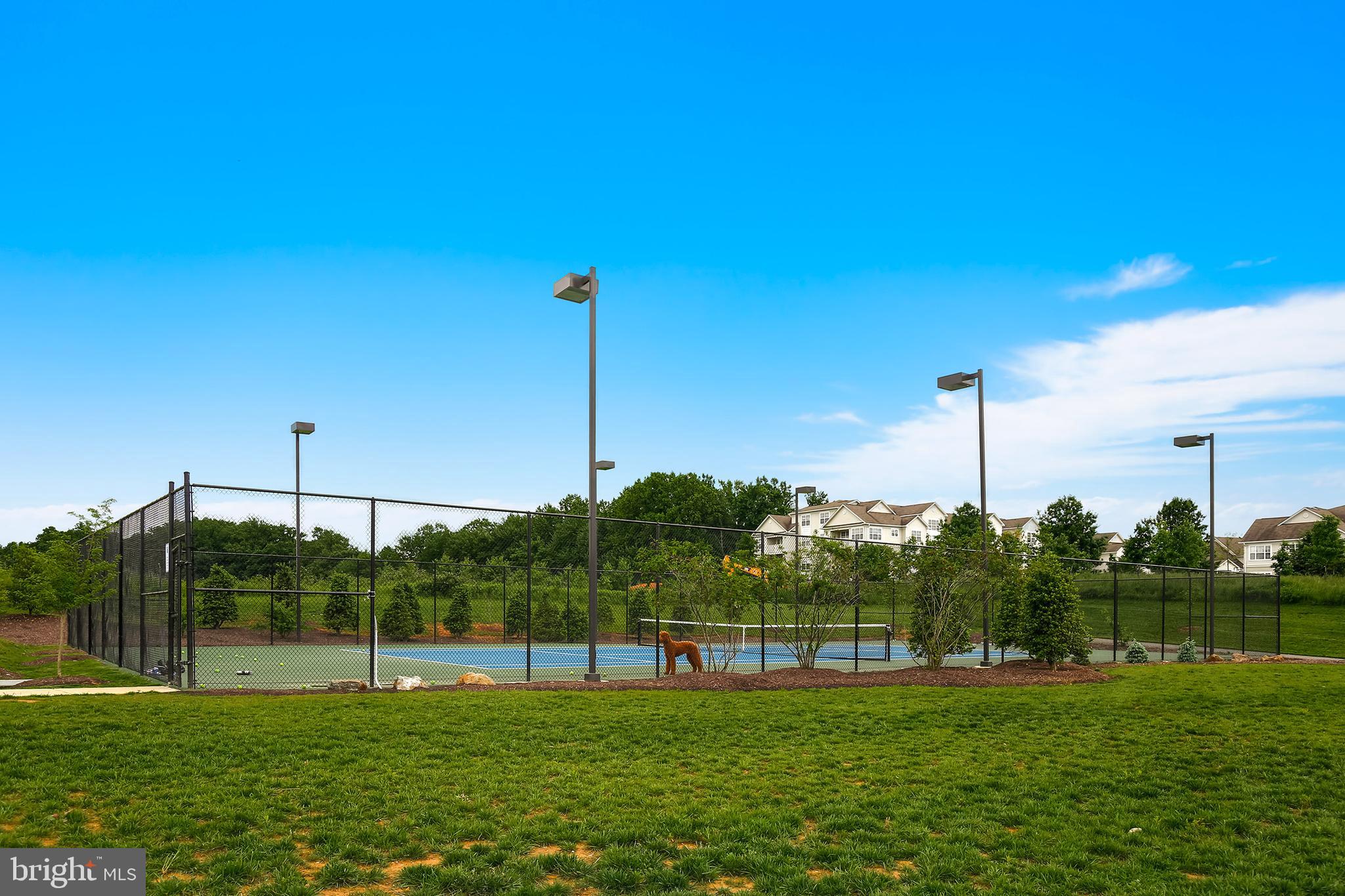 CROWN FARM - Residential