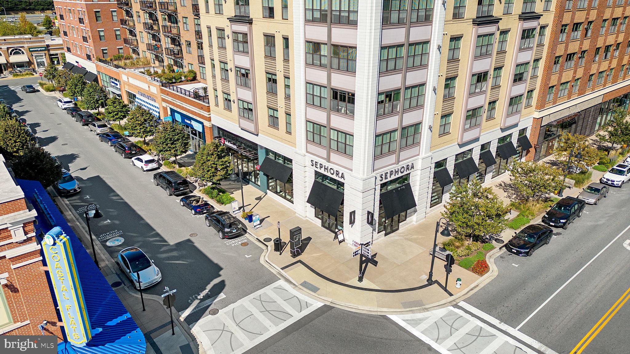 CROWN FARM - Residential