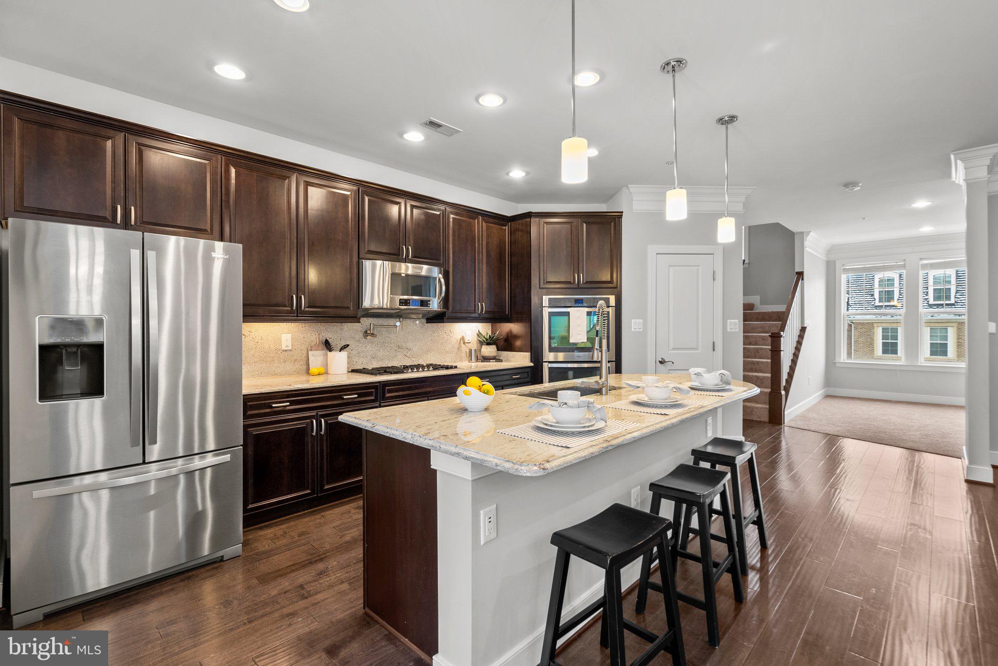 CROWN FARM - Residential