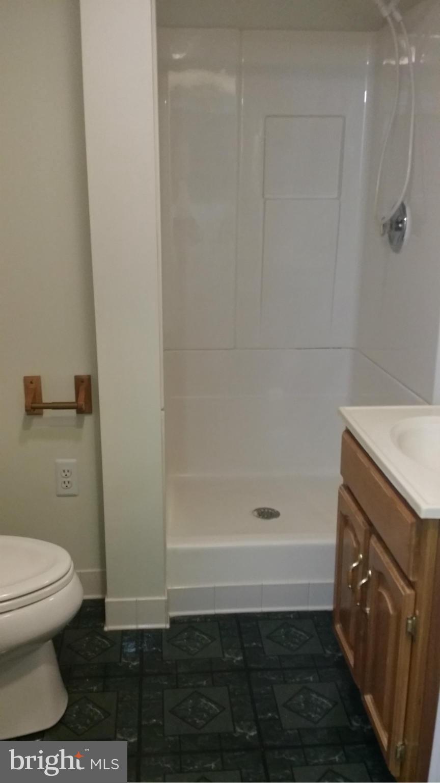 WOODLAND MANOR - Residential