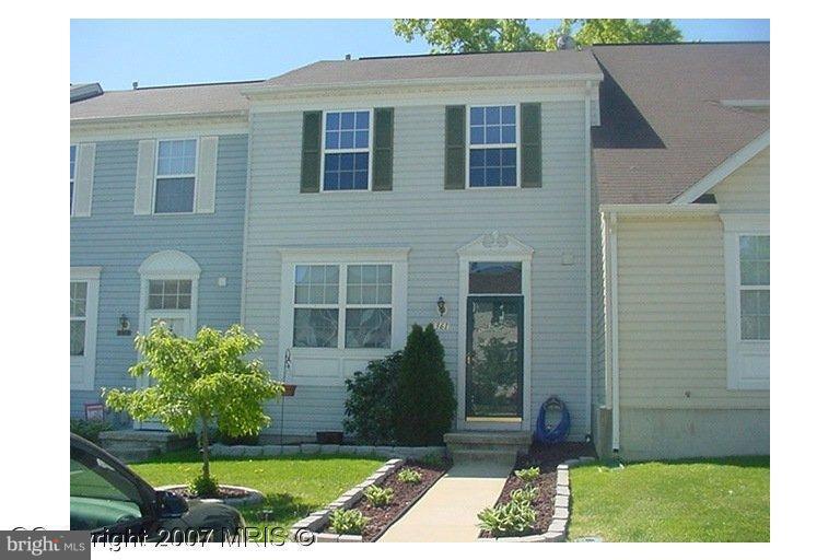 WOODLAND MANOR - Residential