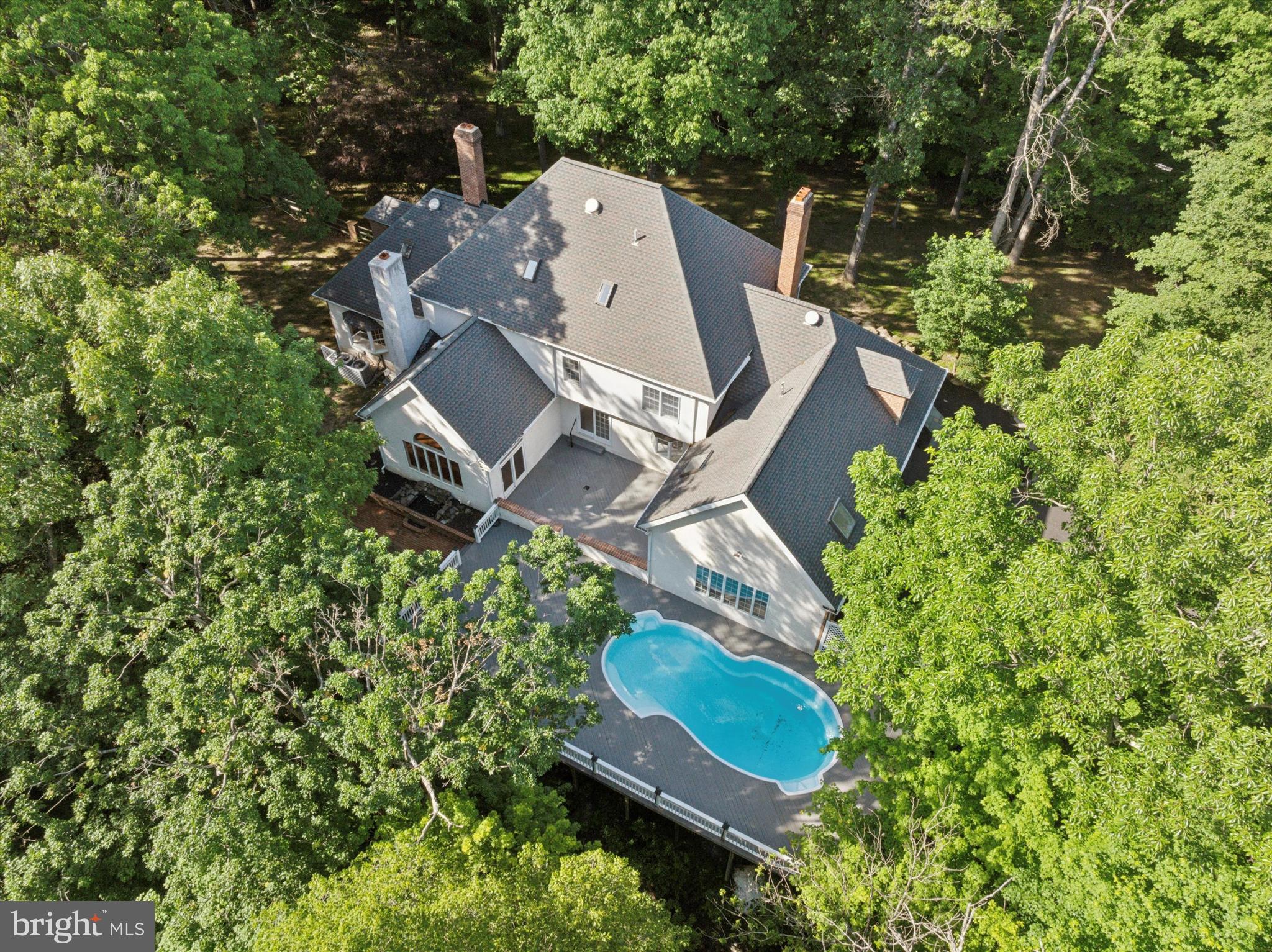 GREEN LANE - Residential