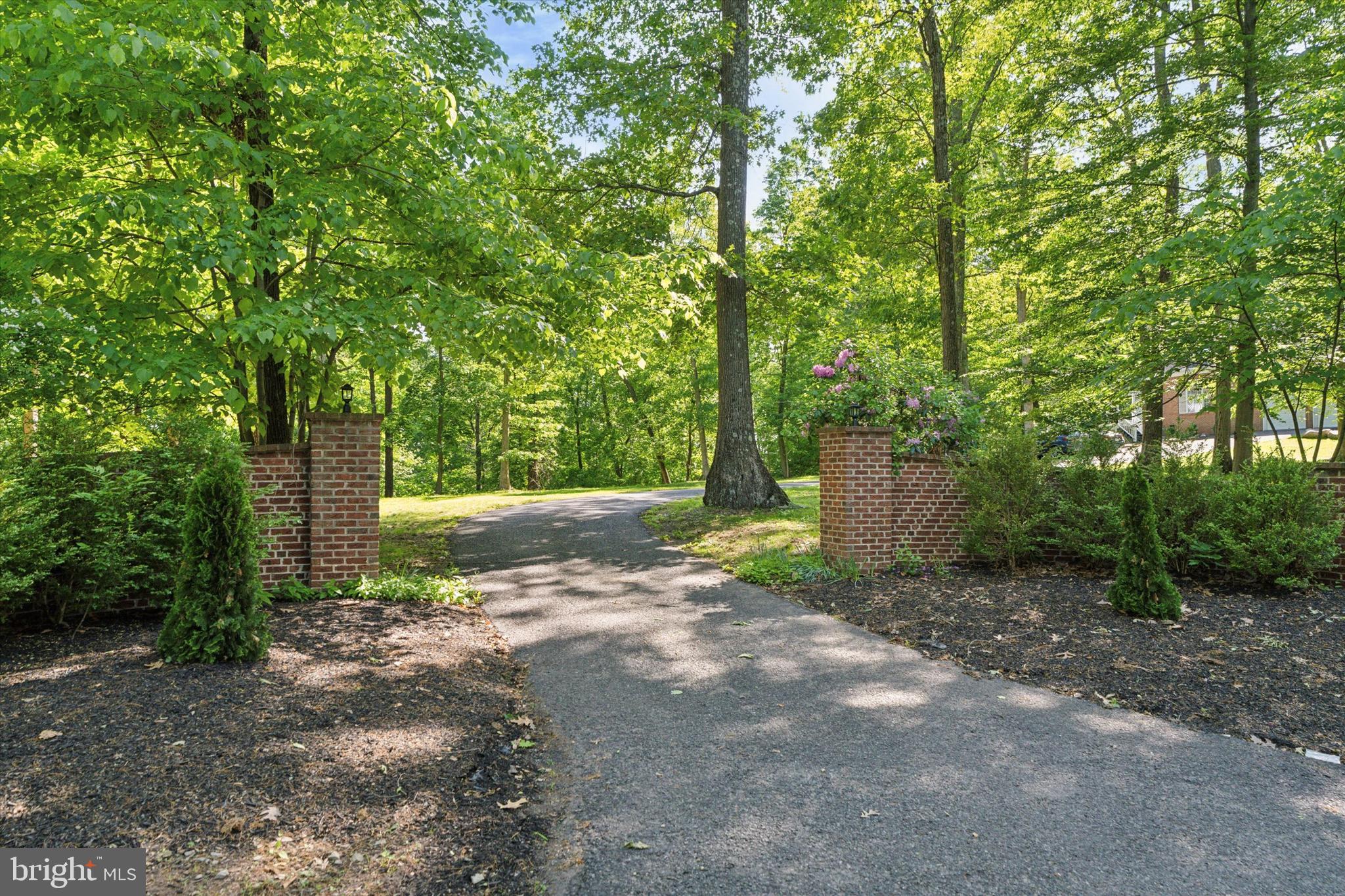 GREEN LANE - Residential