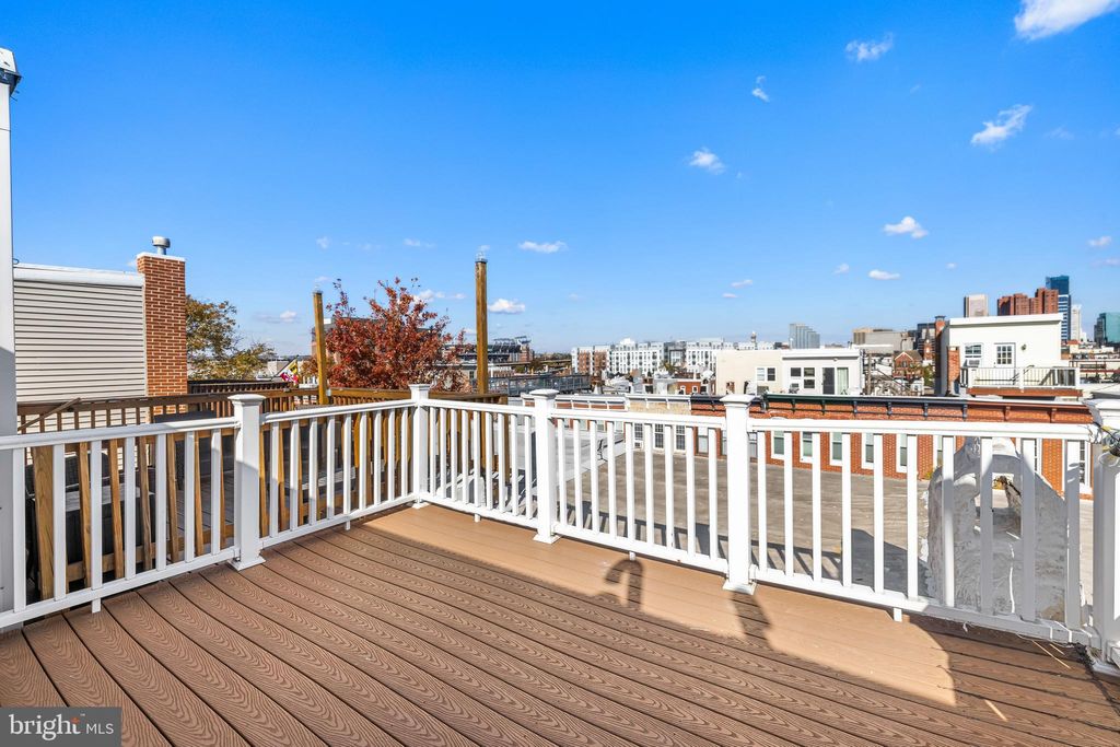 Photo of 105 W Clement Street, BALTIMORE, MD 21230 (MLS # MDBA2188620)