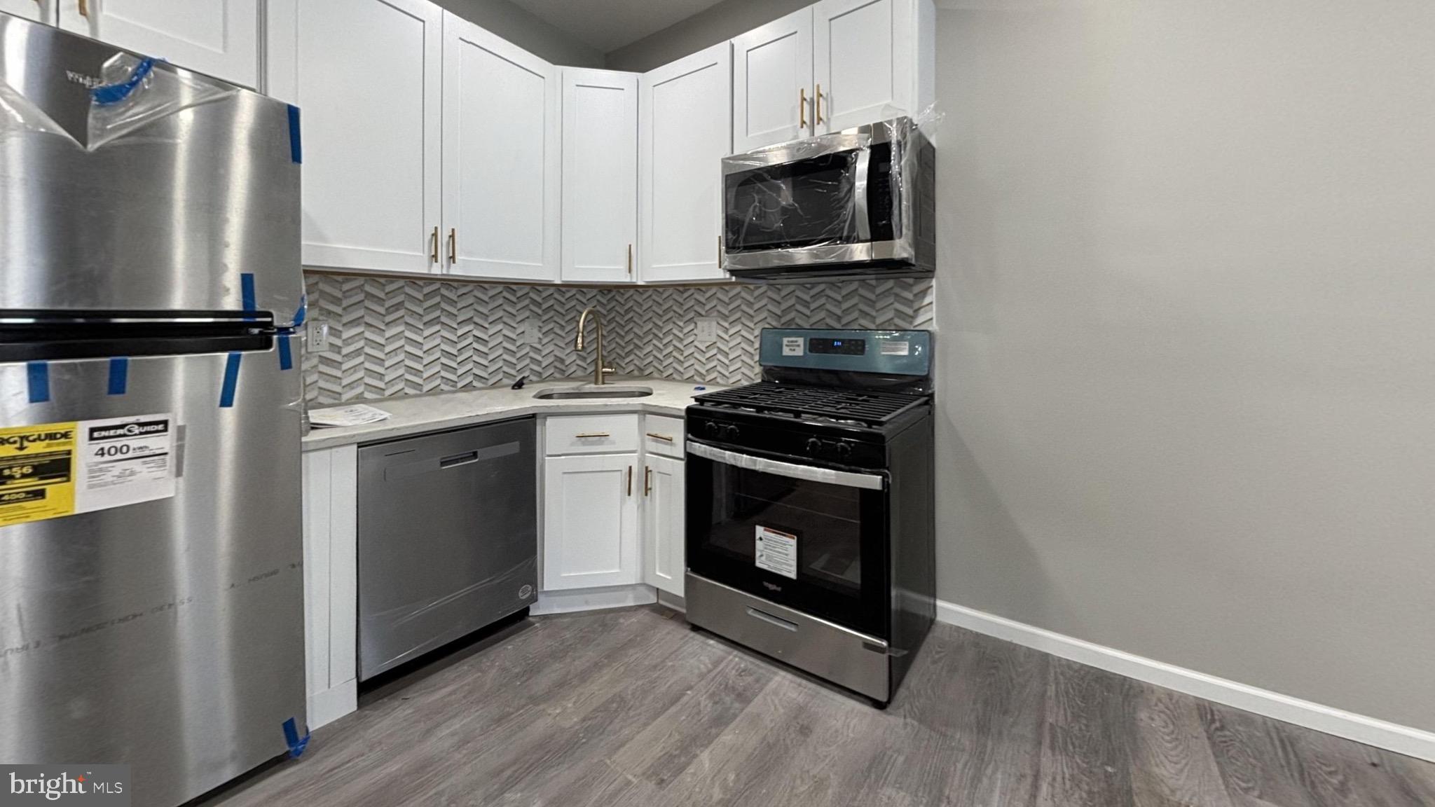 PHILADELPHIA - Residential Lease