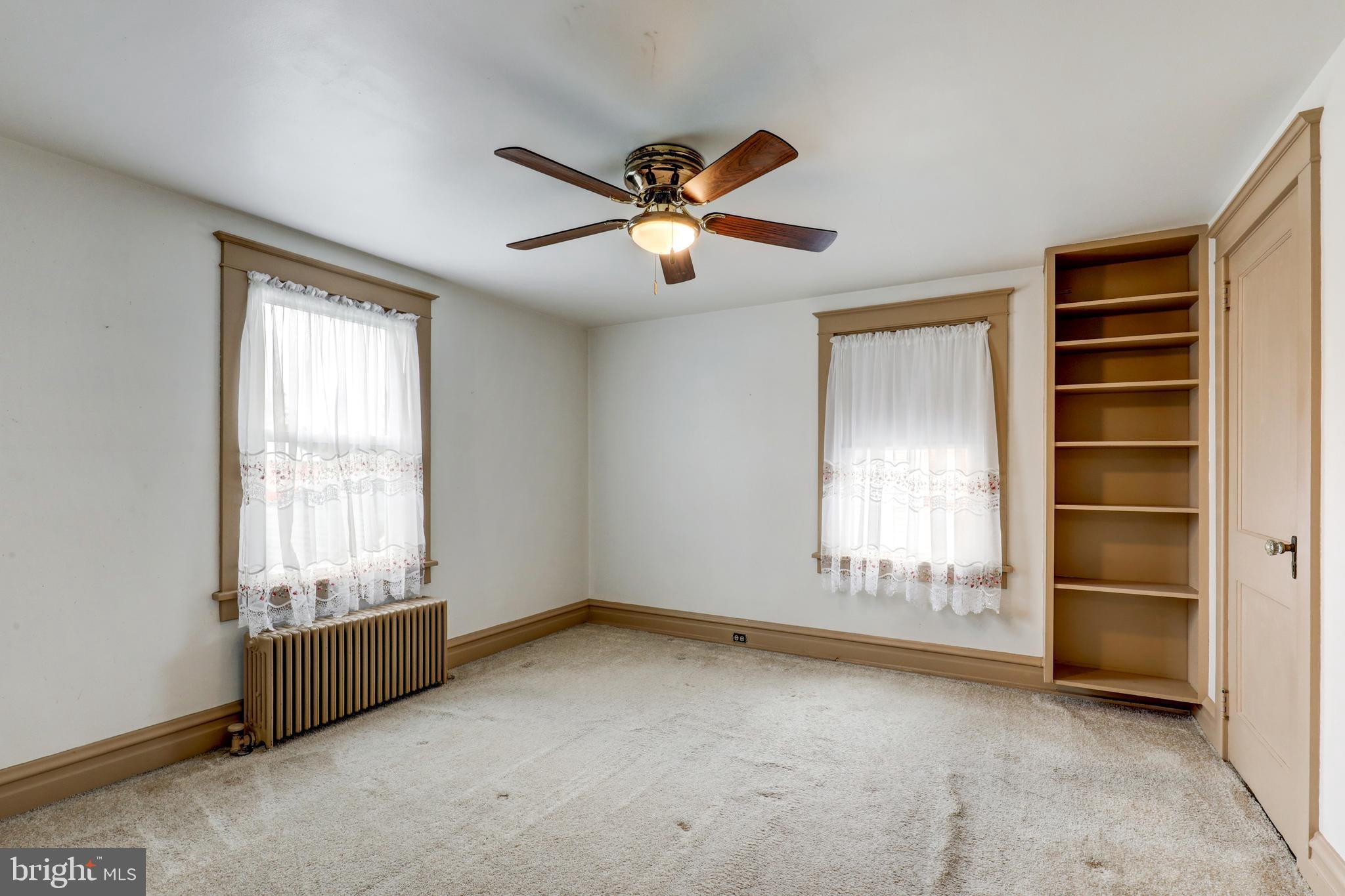 STRASBURG BOROUGH - Residential